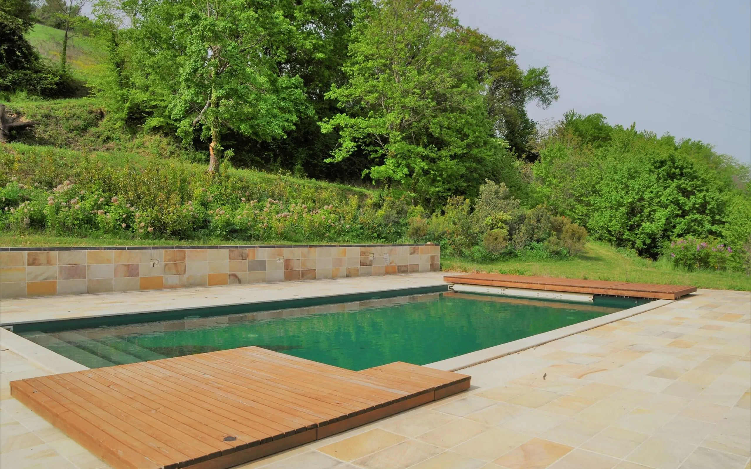 Serene New Independent Villa with Private Pool and 360 Panorama Degrees on the Surrounding Hills — photograph 6