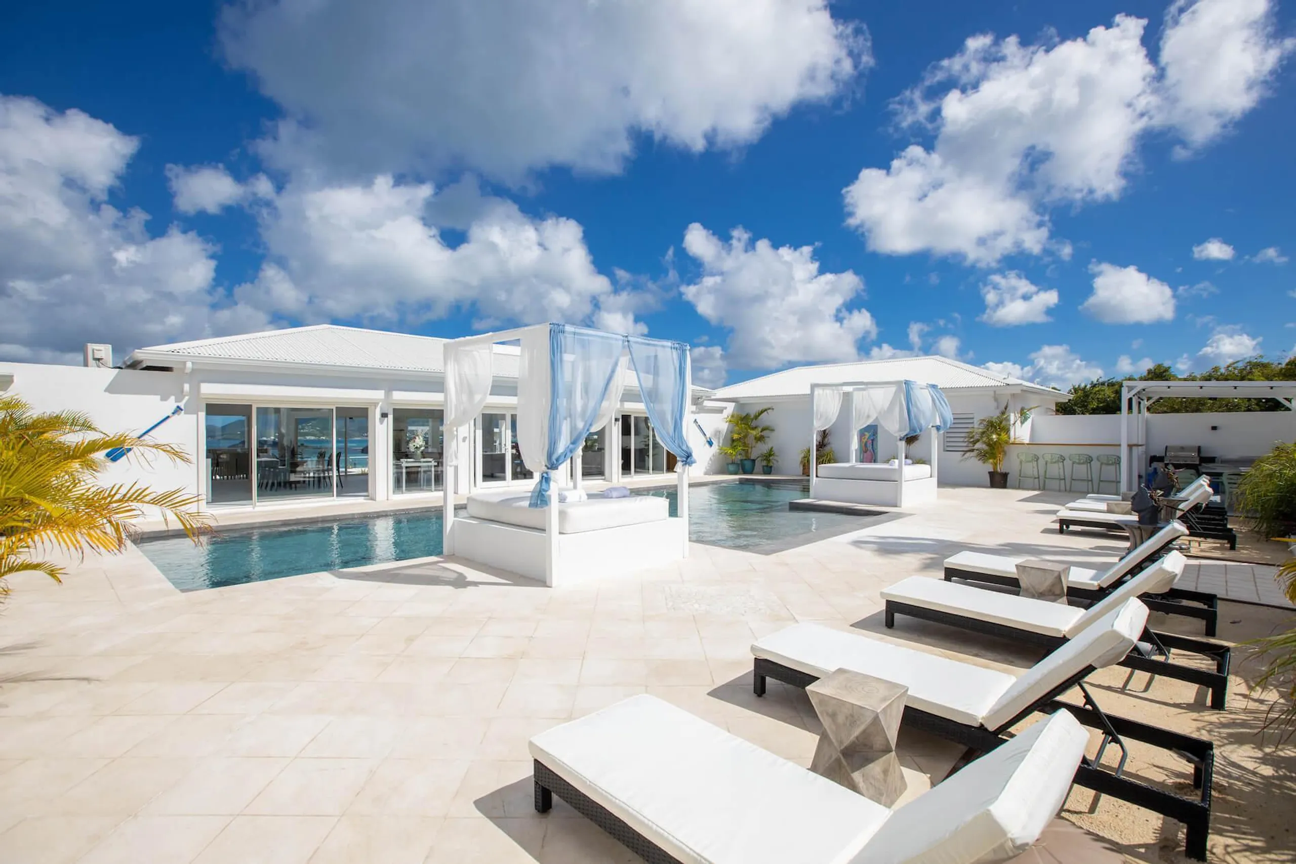 Ultra Luxe Terres Basses Villa with Private Pool  and Private Access to Baie Rouge Beach — photograph 7