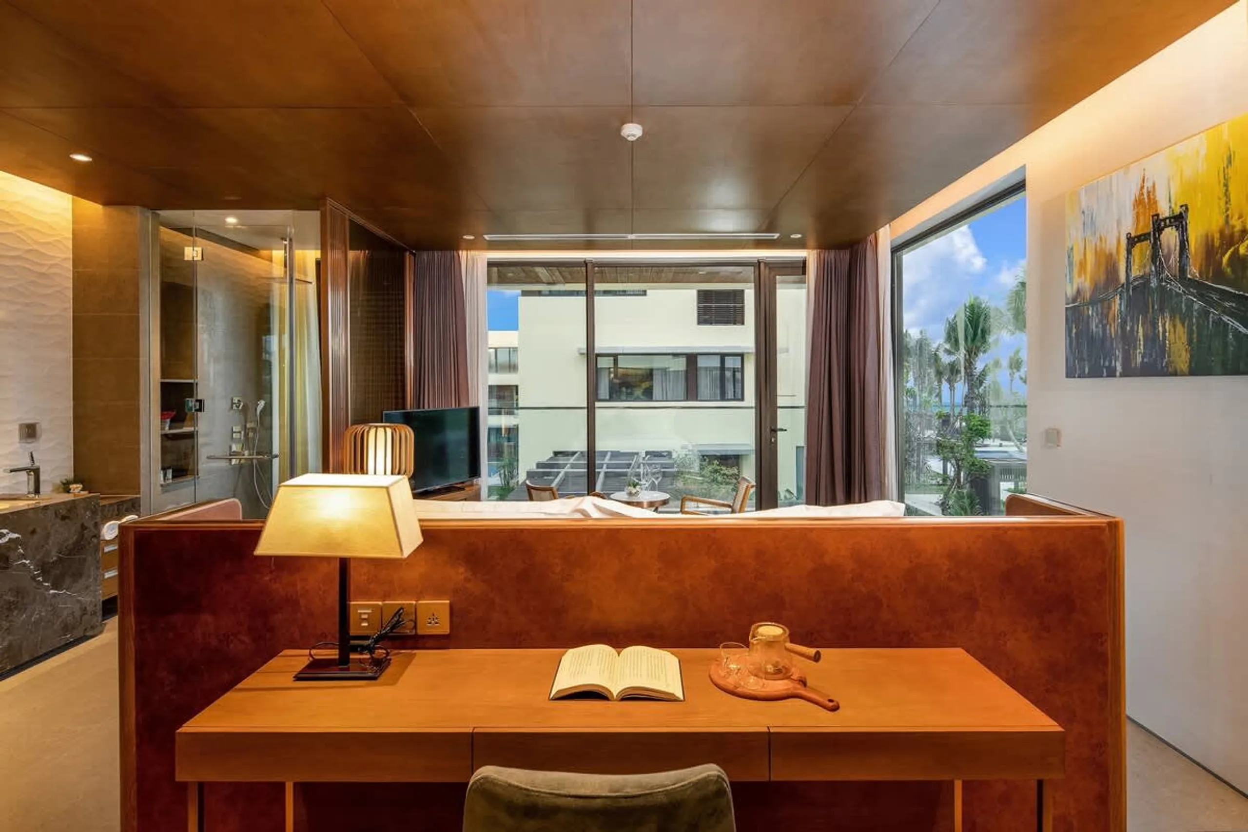 Exquisite 5BR with Private Pool and Bespoke Concierge — photograph 12