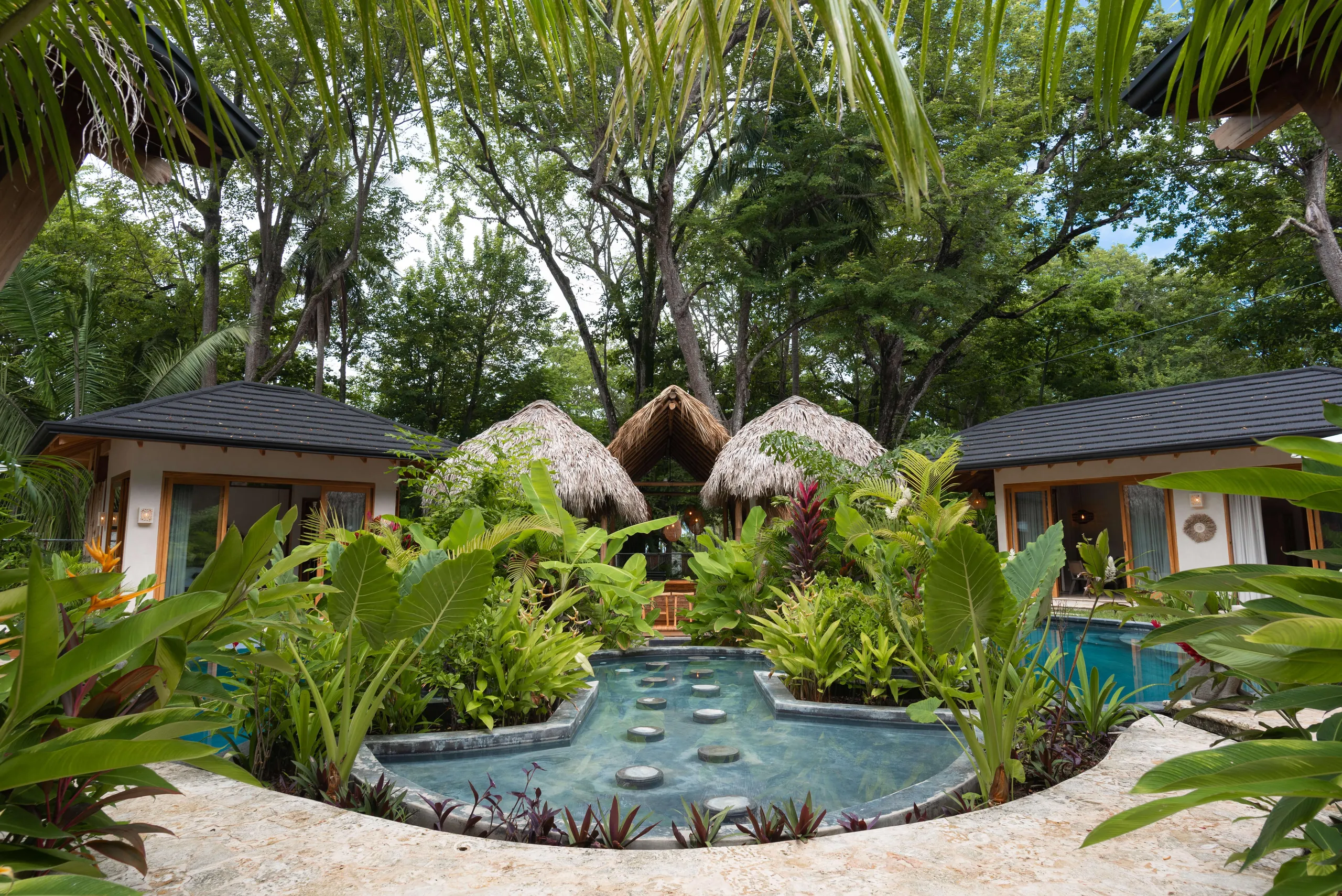Eco-Luxe Resort-Style Compound with Pools, and Open-Air Living Spaces — photograph 6