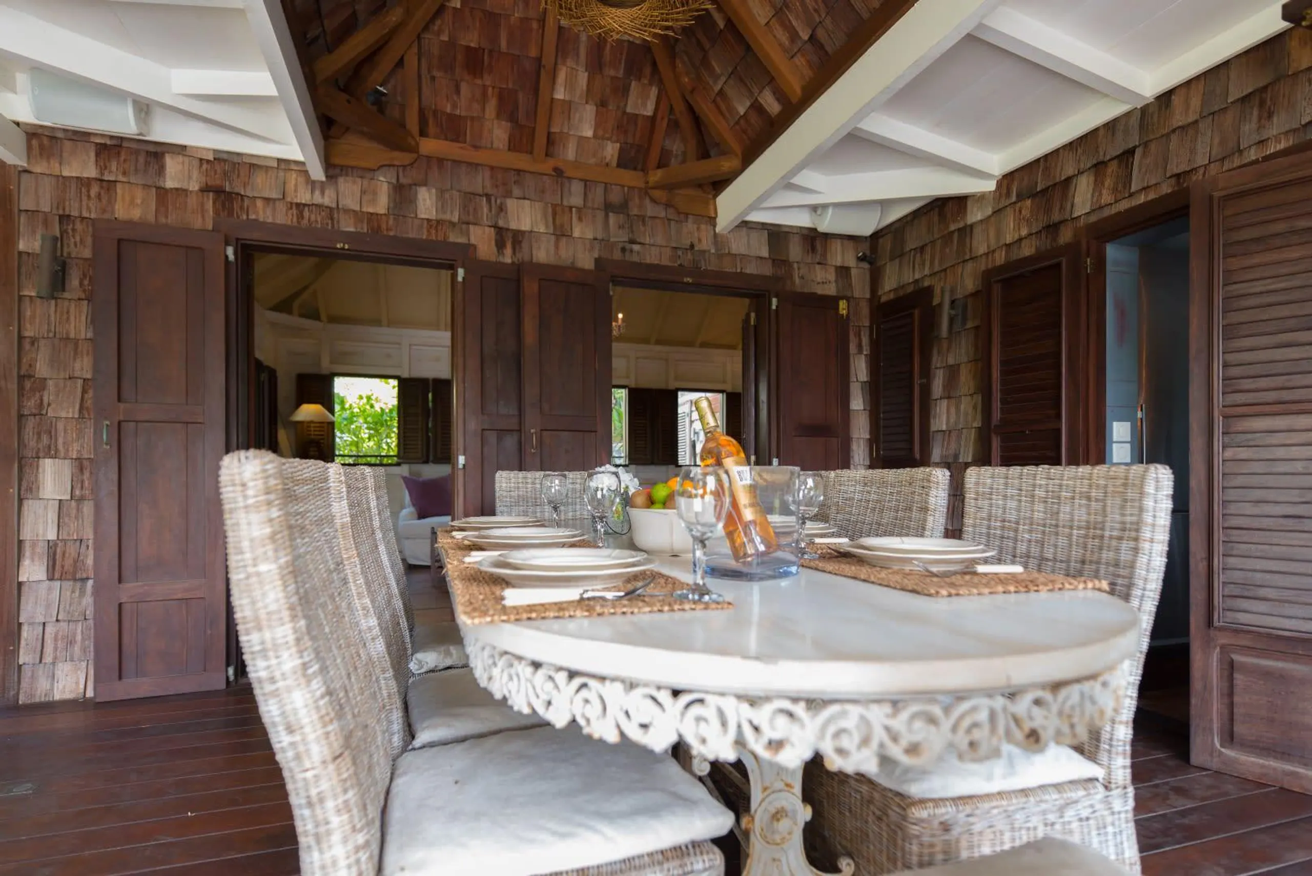 Luxury Hillside Villa Retreat in St.Barths with Ocean Views & Private Bungalows — photograph 11