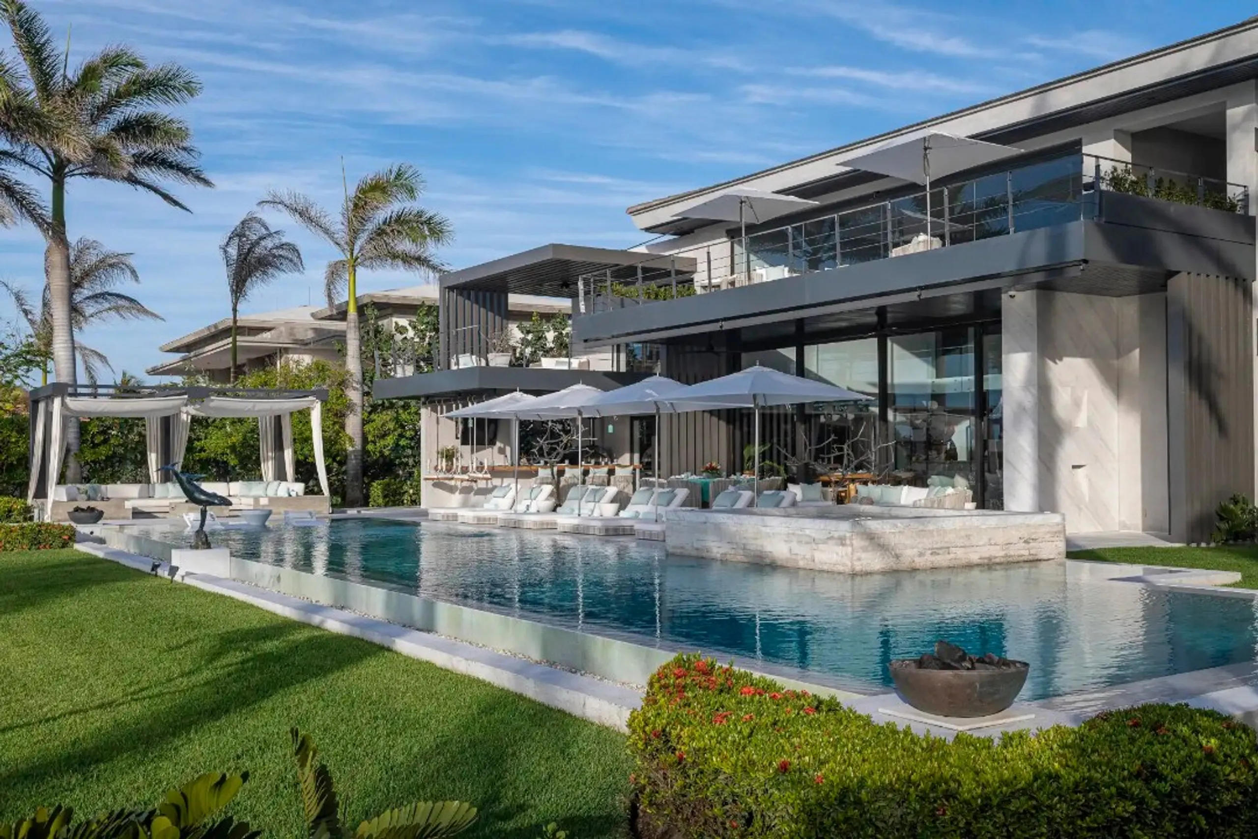 Alluring Punta Mita Villa with Infinity Pool, Ocean & Golf Views — photograph 6
