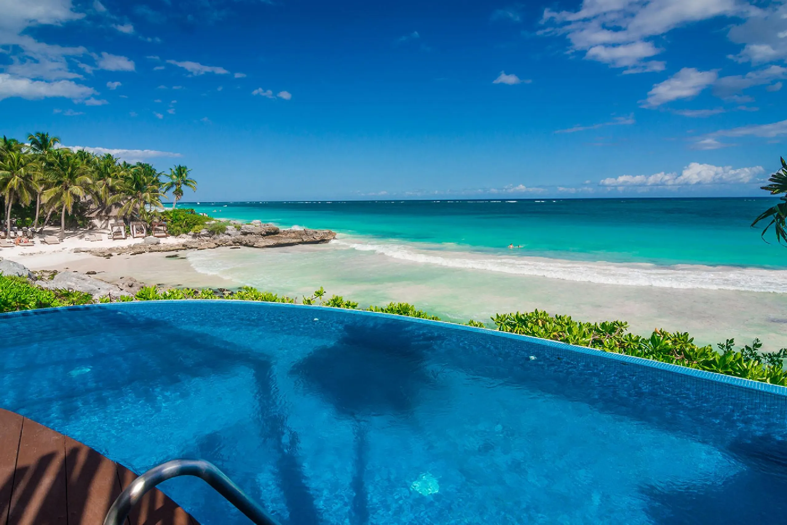 Spectacular Eco-Friendly Beachfront Tulum Villa with Infinity Pool and Palapa with Ocean Views from VILLWAY® — photograph 6