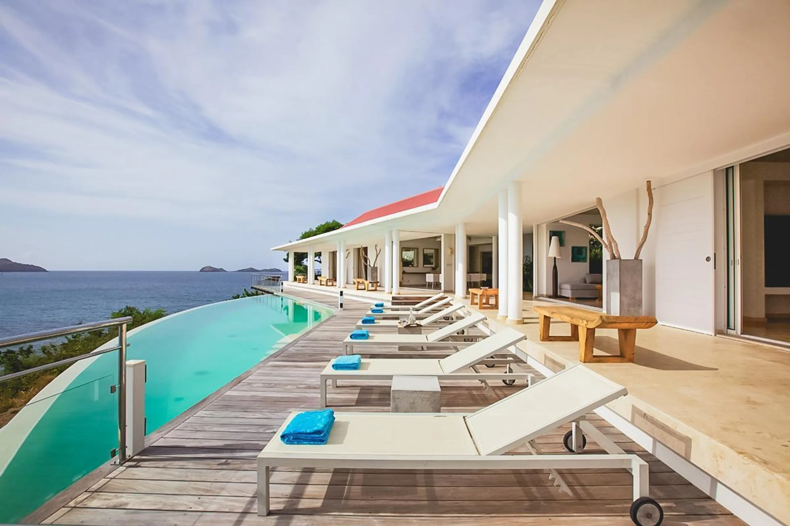 St Jean Bay Modern Luxe Estate with Infinity Pool with Reef Point Ocean Views, St Jean Beach