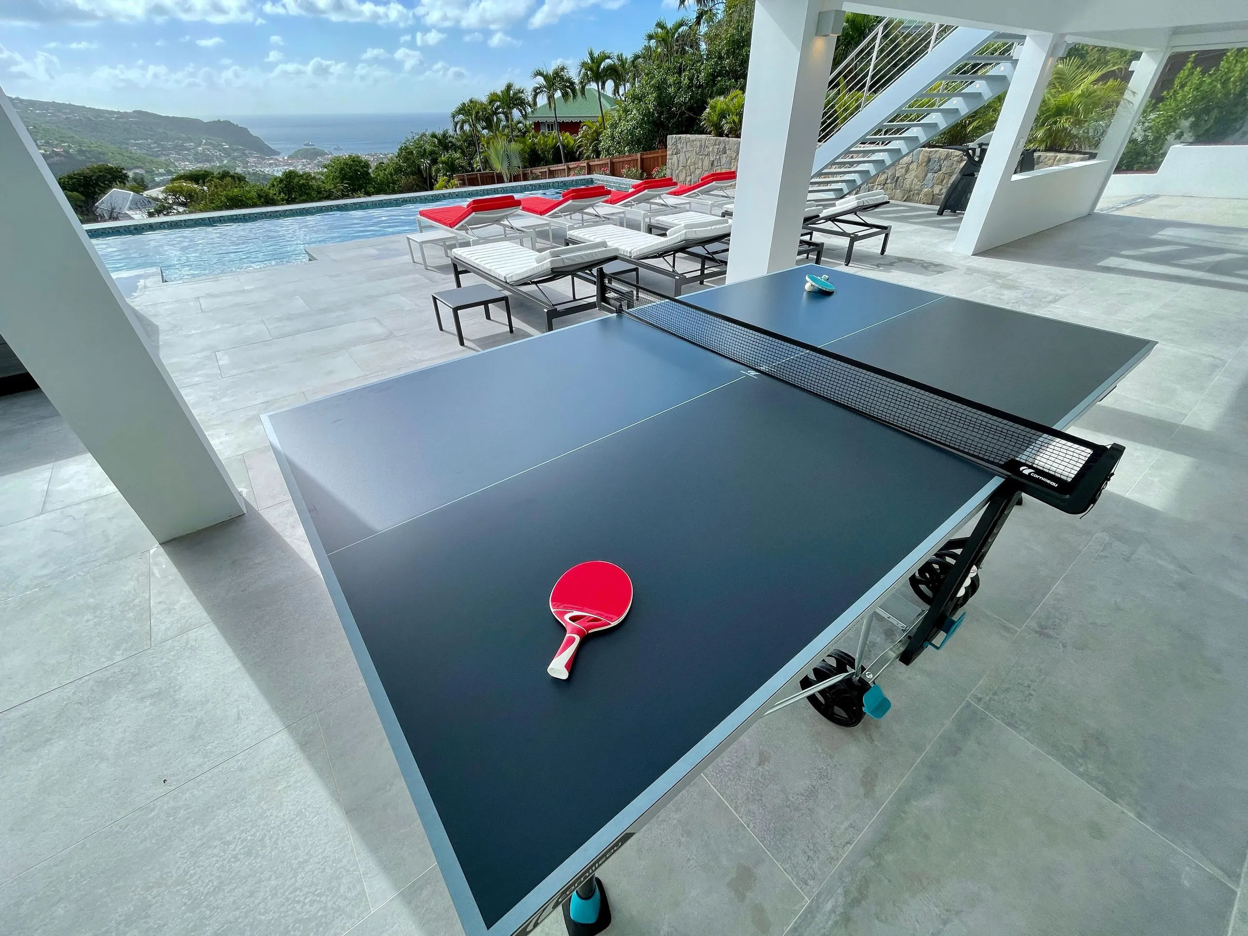 Contemporary View Estate with Private Pool and Gorgeous Views — photograph 5