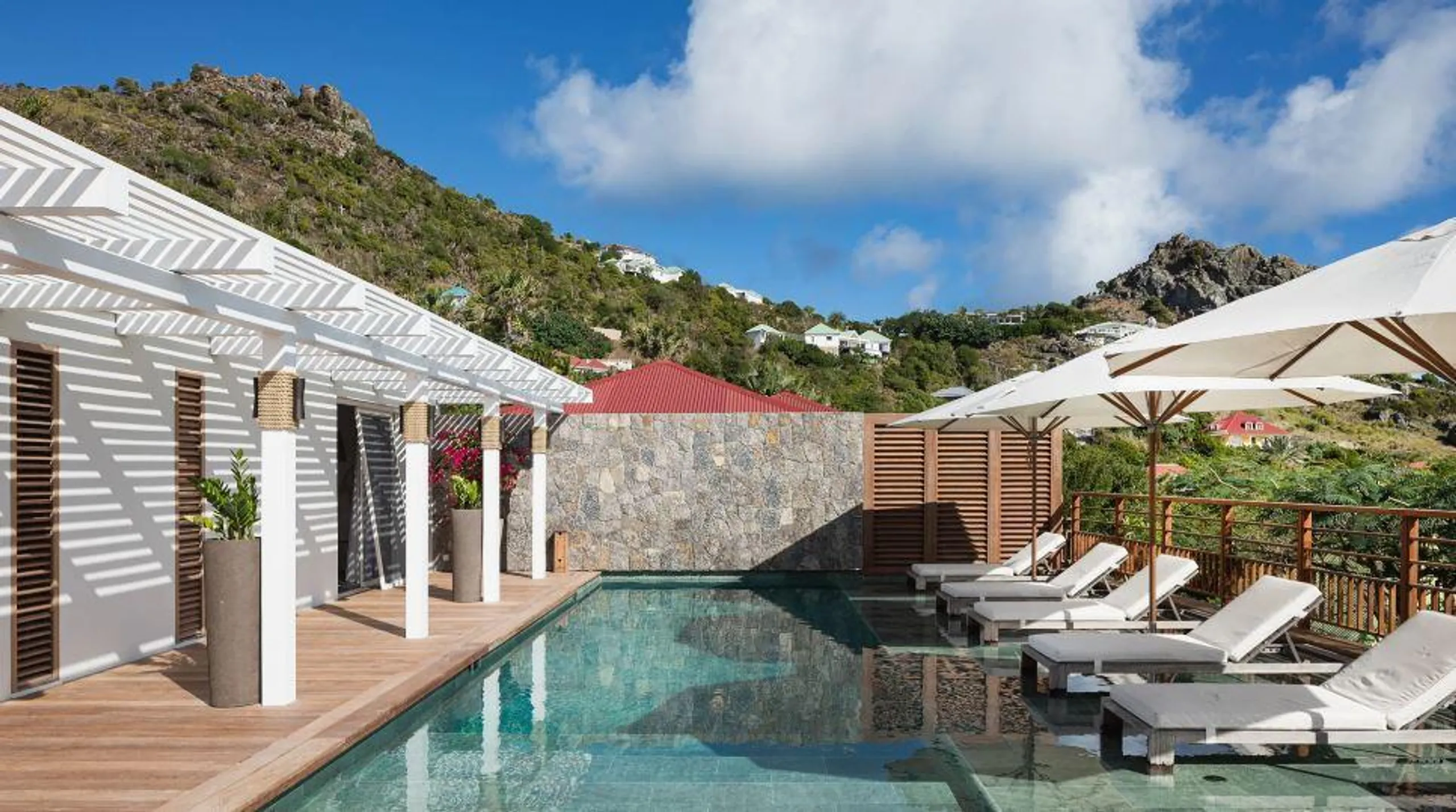 Chic Villa Stunning Ocean Views and Comfort in St-Barths — photograph 2