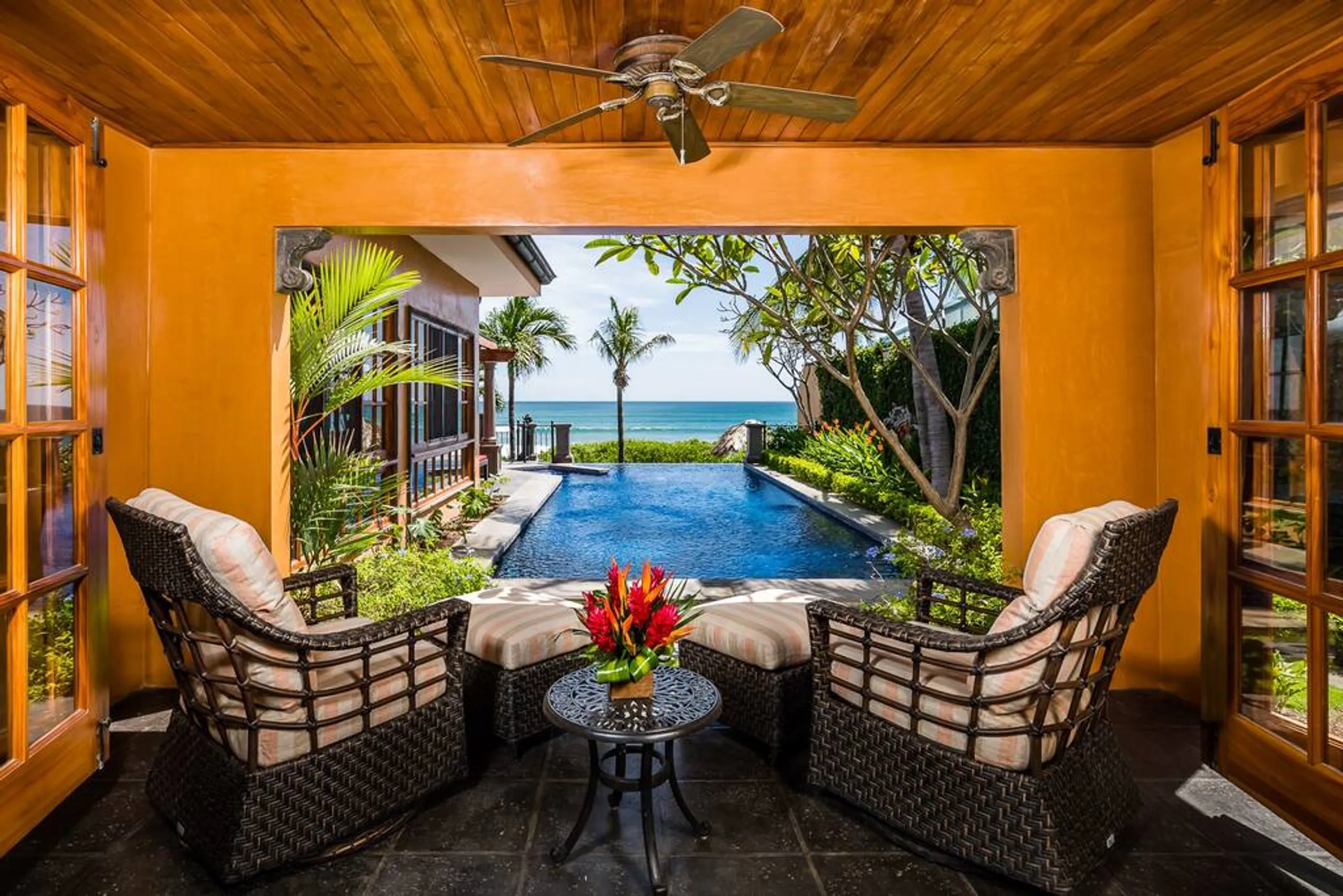 Seaside Tamarindo Villa with Private Infinity Pool, Ocean Views, Rancho, & Modern Comforts — photograph 7
