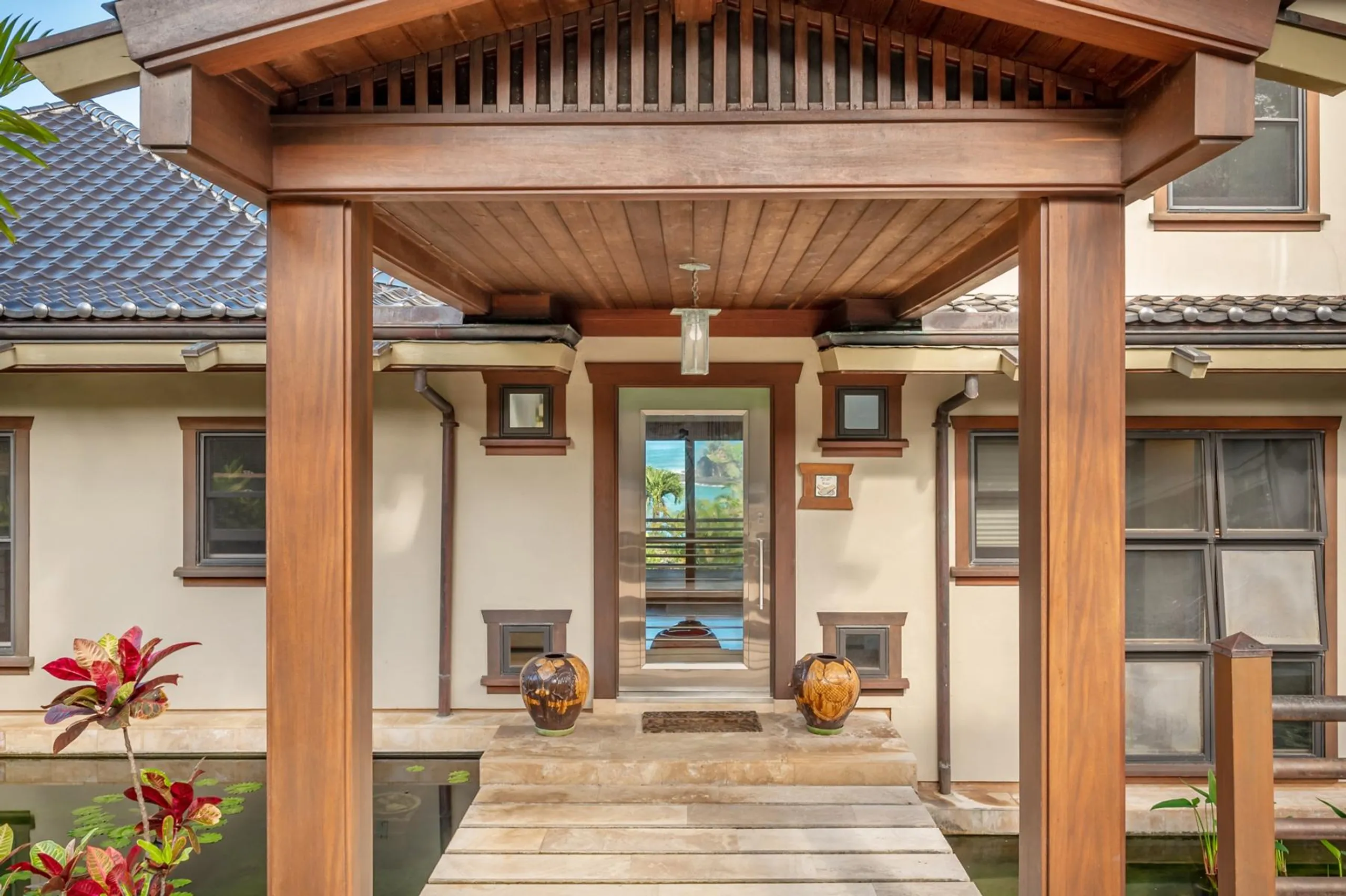 Modern Asian Island Villa with Private Pool and Heavenly Ocean Views — photograph 5