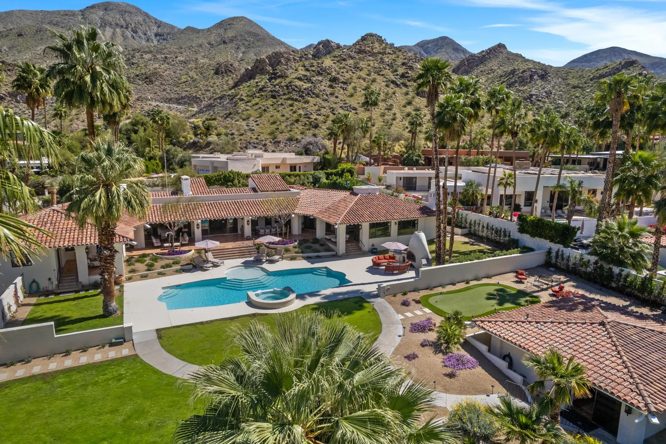 Lavish Palm Springs Tennis Estate with Lap Pool, 360-Degree Mountain Views, and Celebrity-Level Privacy — photograph 2