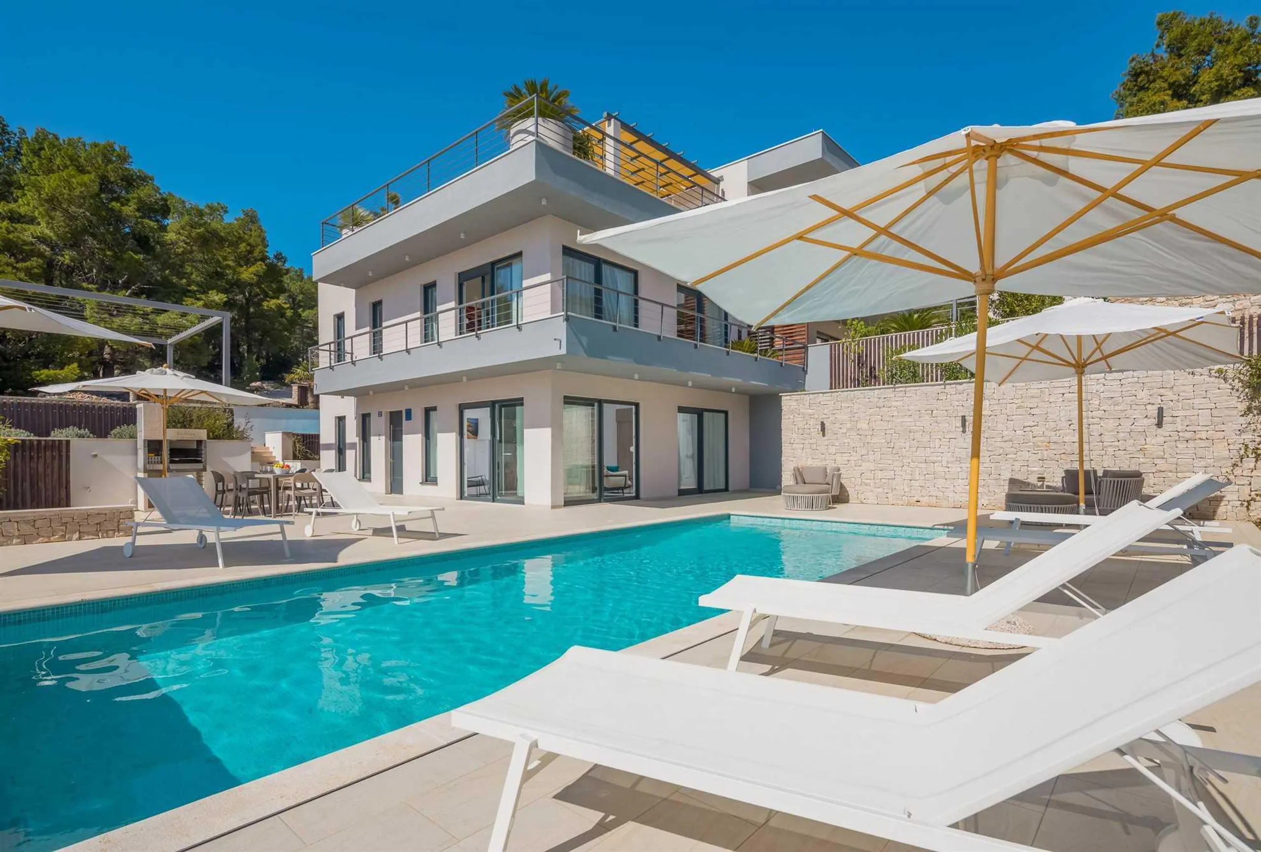 Sumptuous Villa with Private Pool and Bay Views on Brac Island — photograph 4