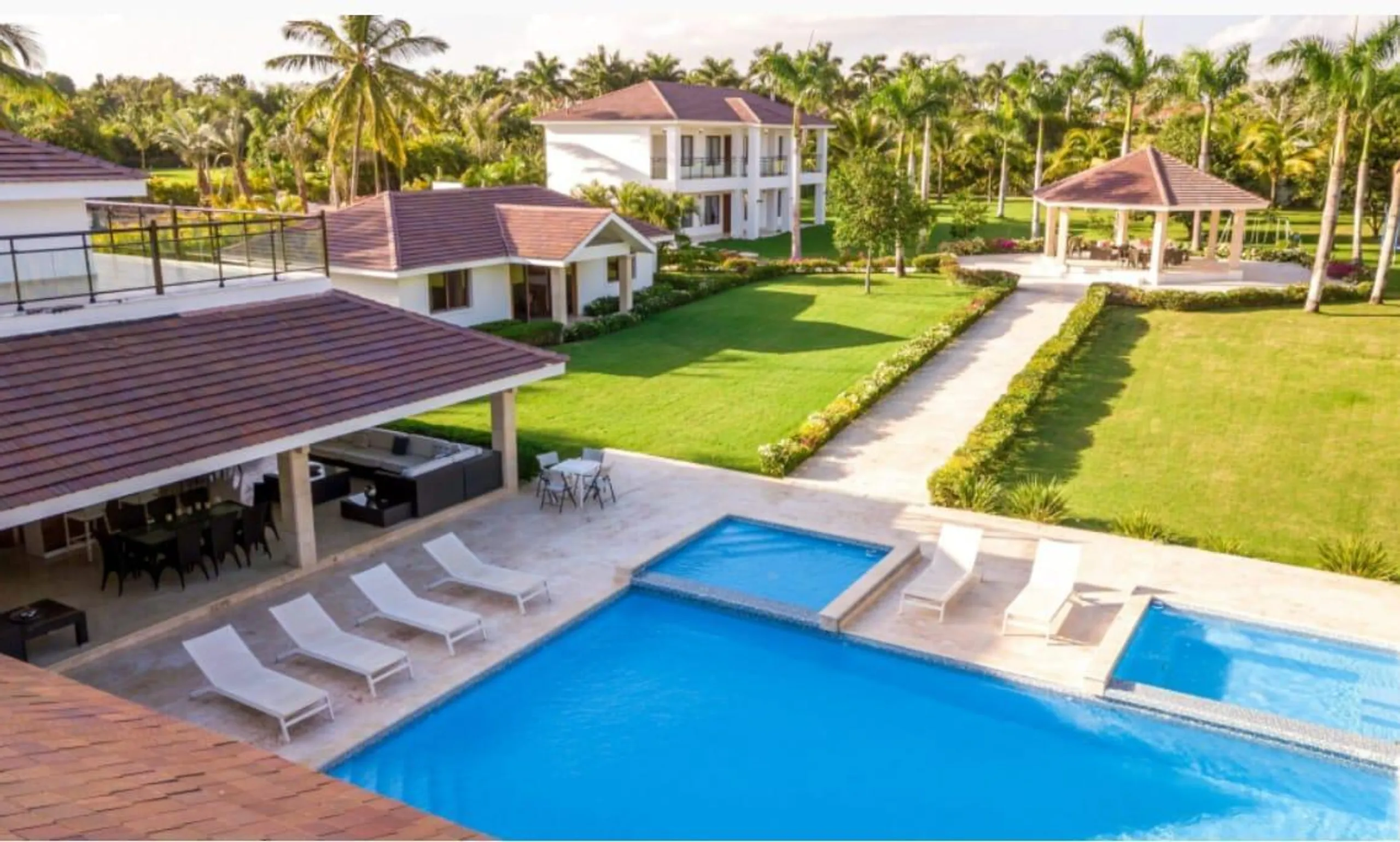 Discover Tranquillity and Rejuvenation with This Villa with Panoramic Mountain Vista Await, La Romana
