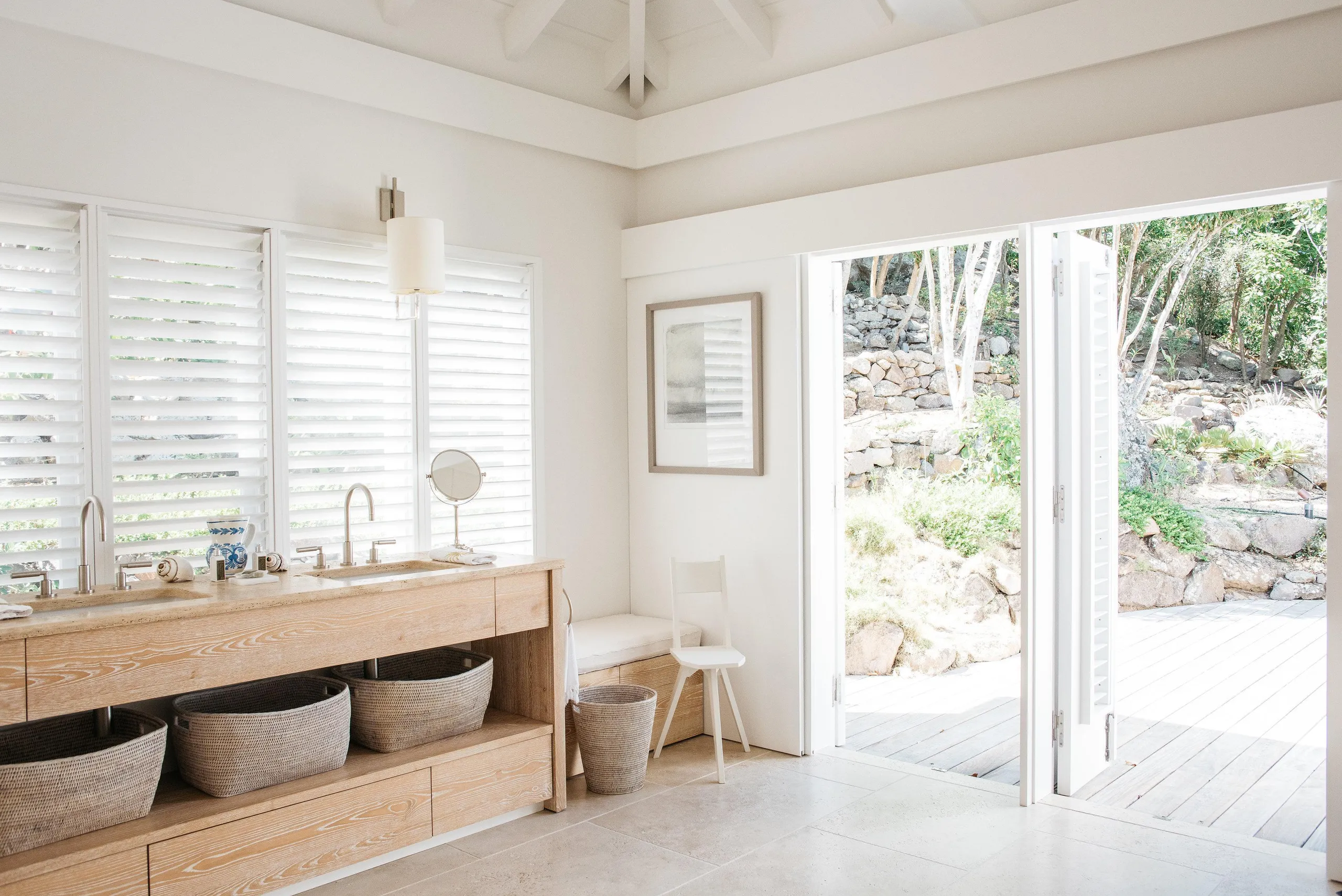 Exquisite Seaside Villa with Private Pool and Ocean Views — photograph 10
