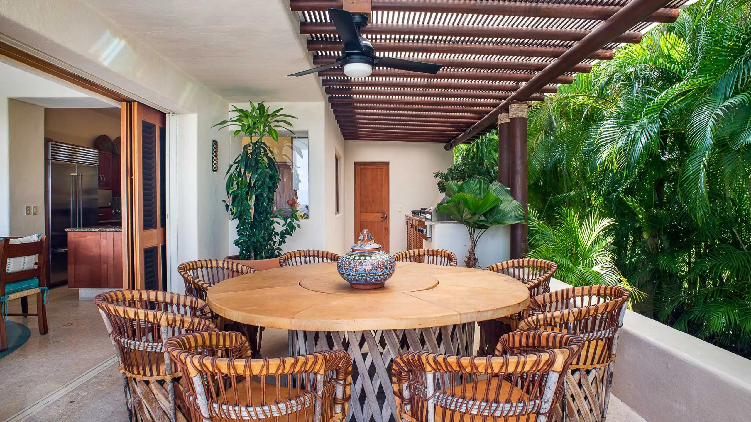 Exquisite Four Seasons Punta Mita Villa with Heated Pool, Jacuzzi & Ocean Views — photograph 12