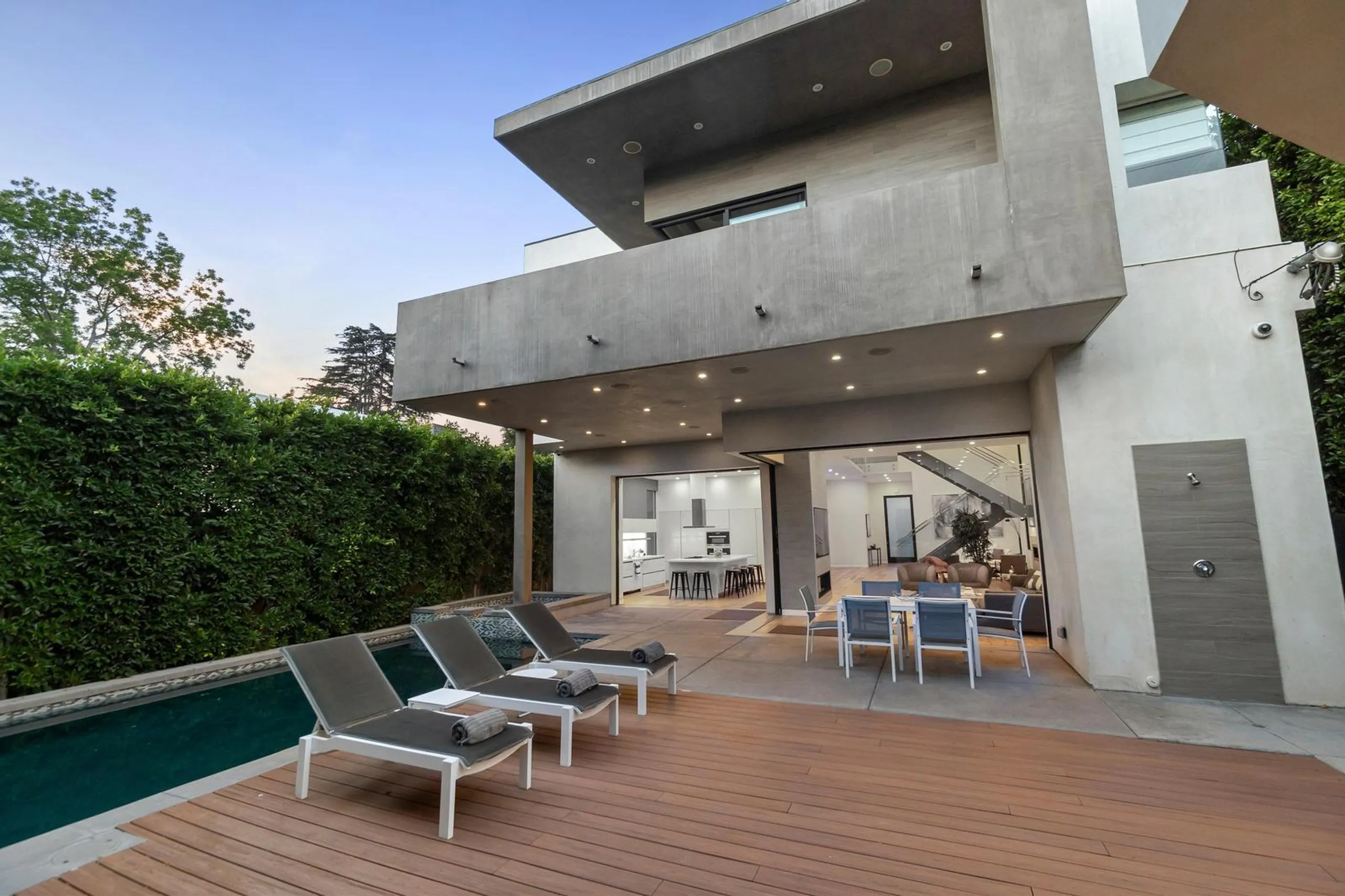 Modern Contemporary Luxury Estate with Pool and Hot Tub, West Hollywood