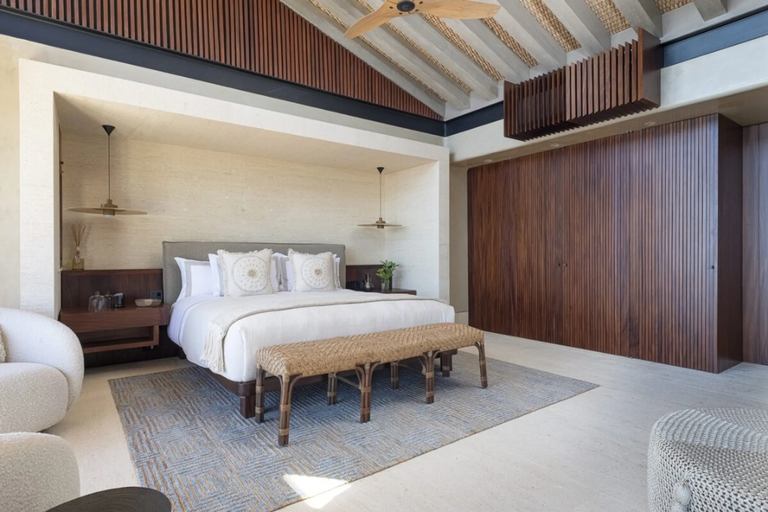 Timeless Punta Mita Villa by Manolo Mestre with Infinity Pool & Panoramic Vistas — photograph 11