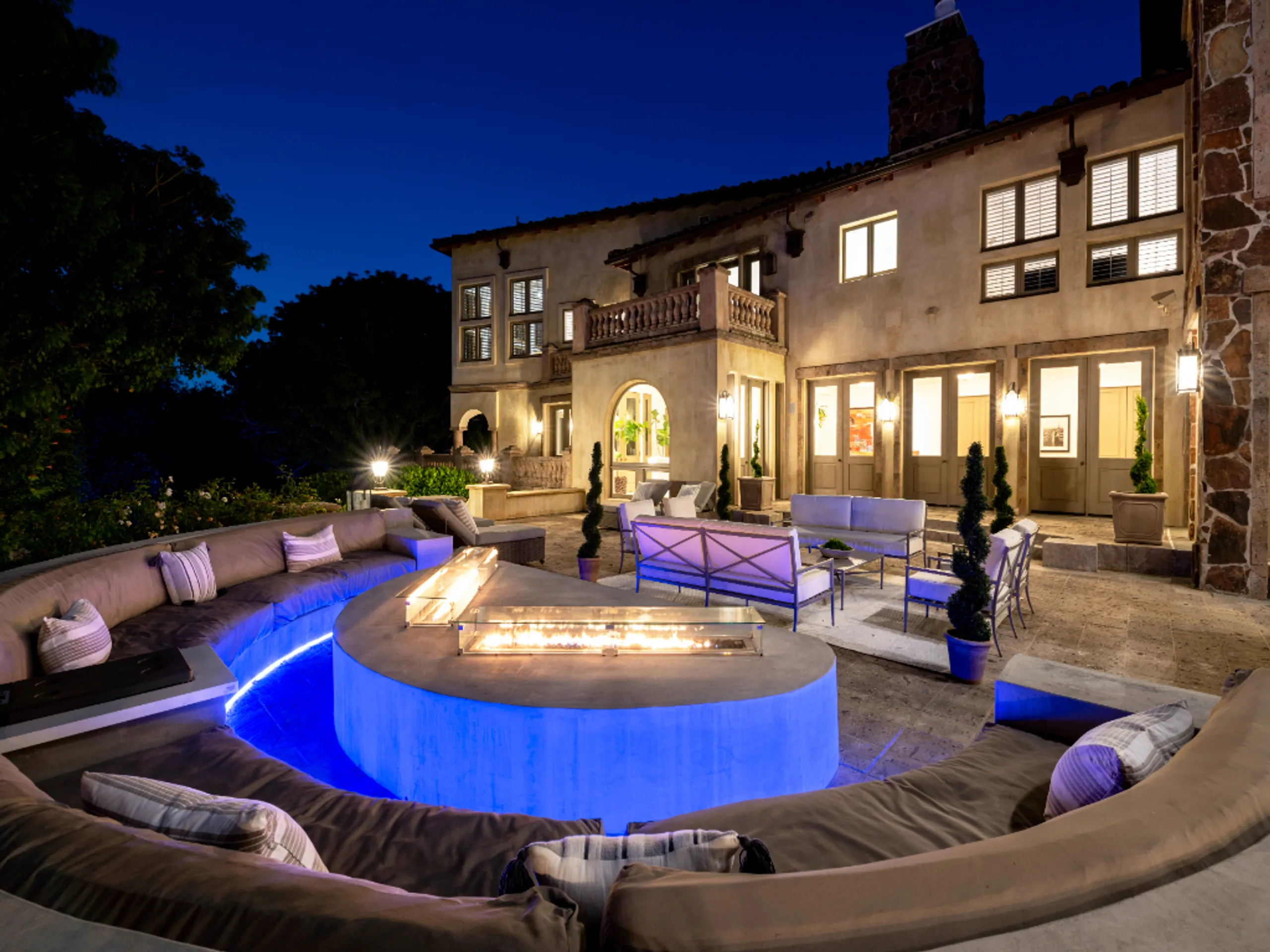Majestic 12,000 Sq.Ft. Tuscan Estate with Pool, Spas & Recording Studio in Beverly Hills