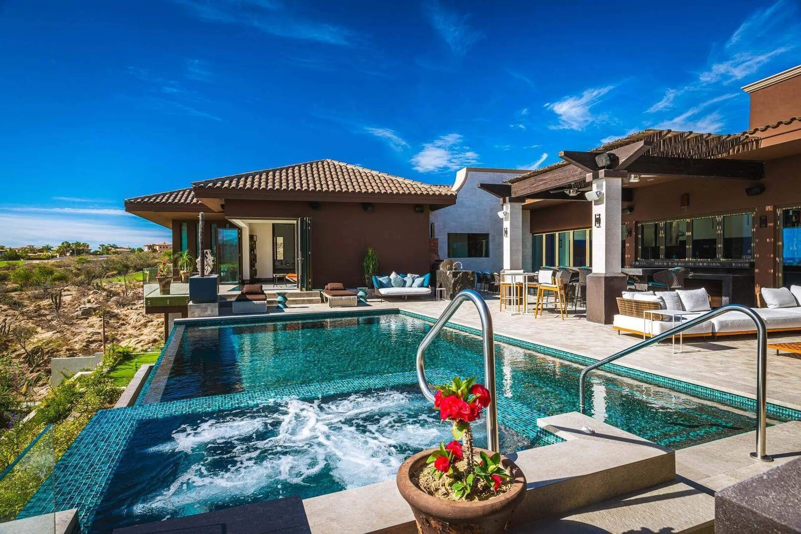 Puerto Los Cabos Luxury Villa with Infinity Pool, Hot Tub and Panoramic Views — photograph 9