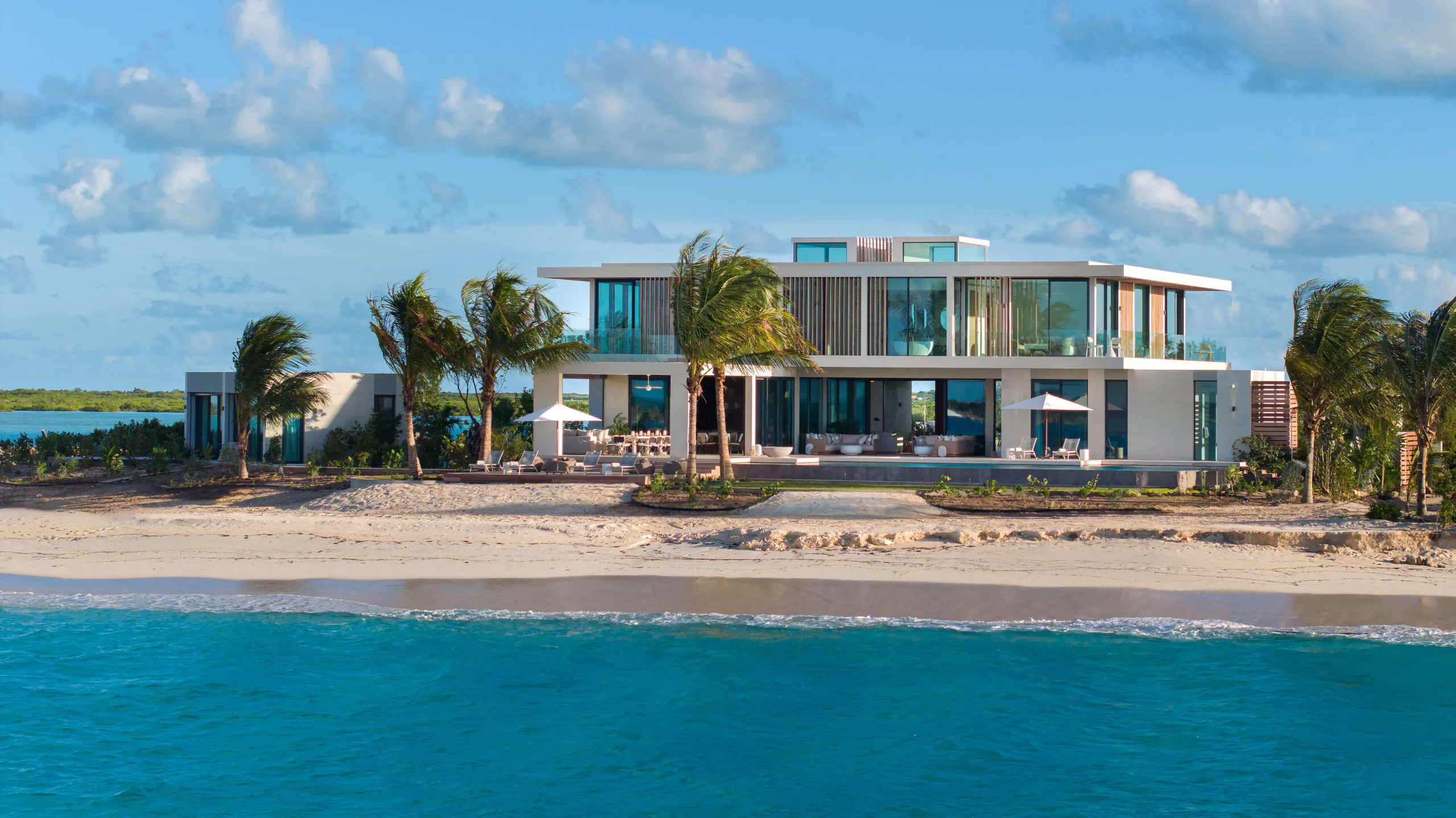 Plush and Artisinal Grace Bay's Finest Villa with Private Pool and Wraparound Views — photograph 2
