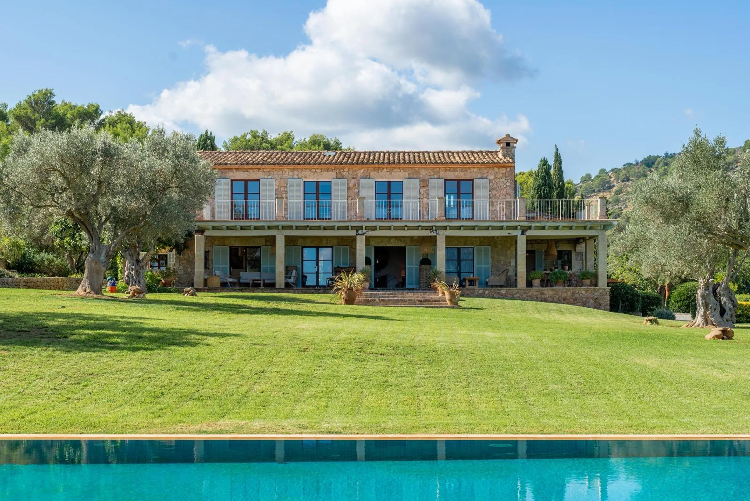 Finca Maravilla de Palma Spanish Estate with Private Pool in Mallorca