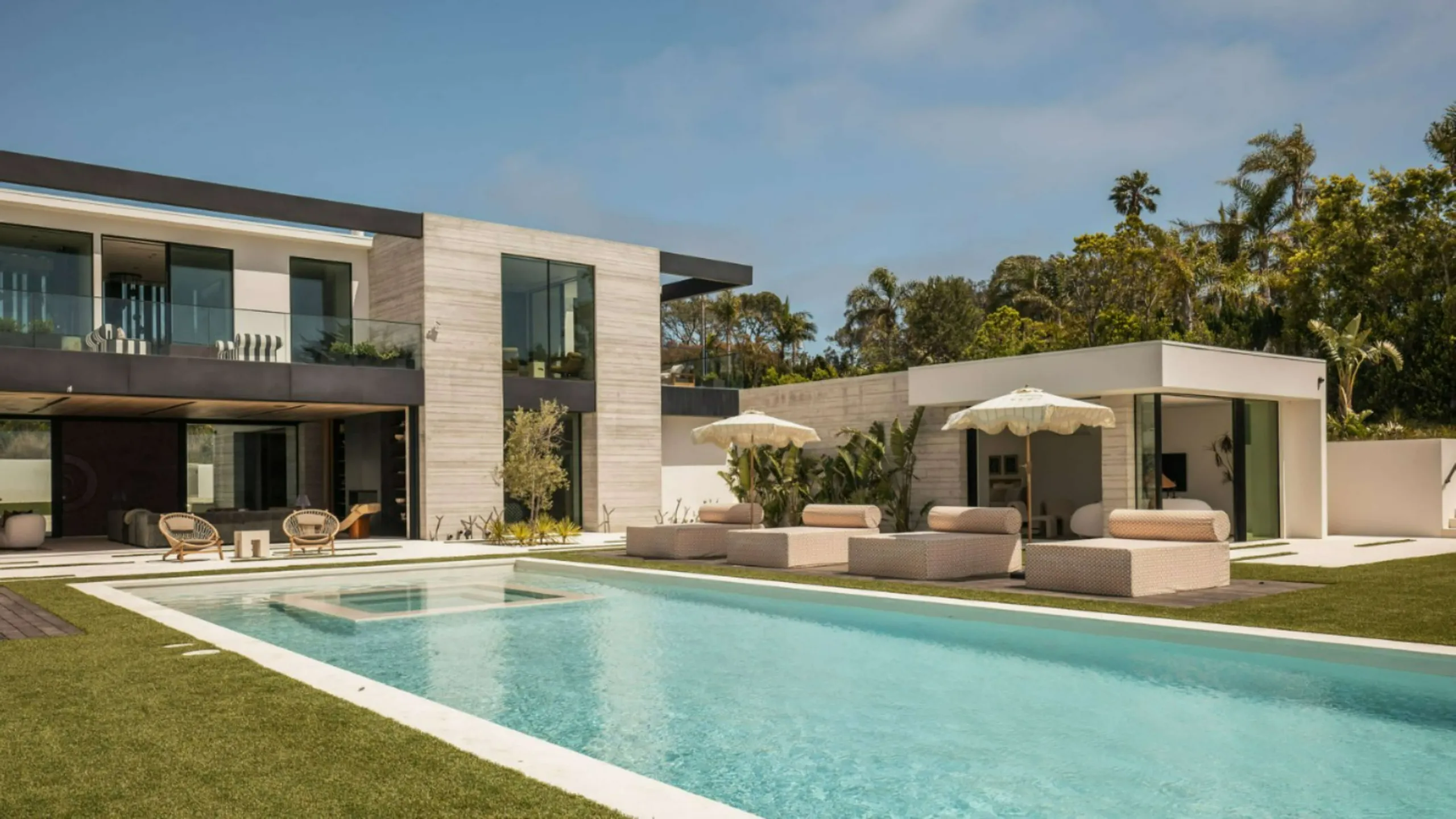 Iconic Point Dume Estate with Private Surf Access, 70-Foot Pool & Luxe Design — photograph 2