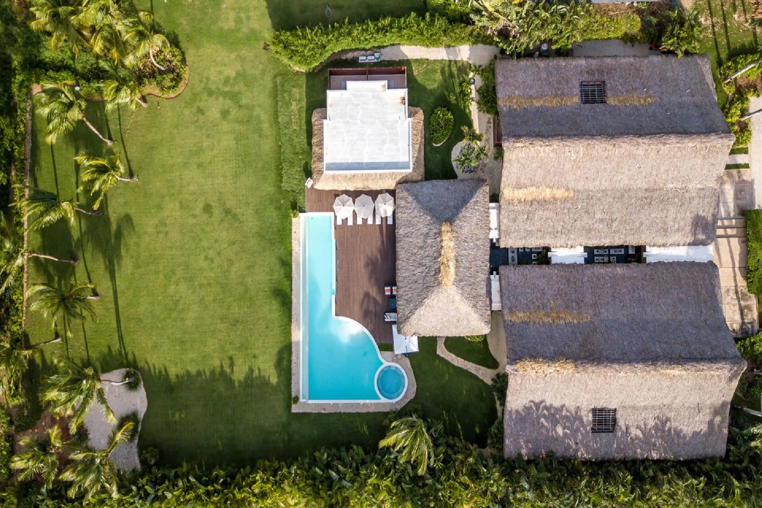 Casa de Campo's Splendid Tranquility Villa with Beach Access — photograph 7