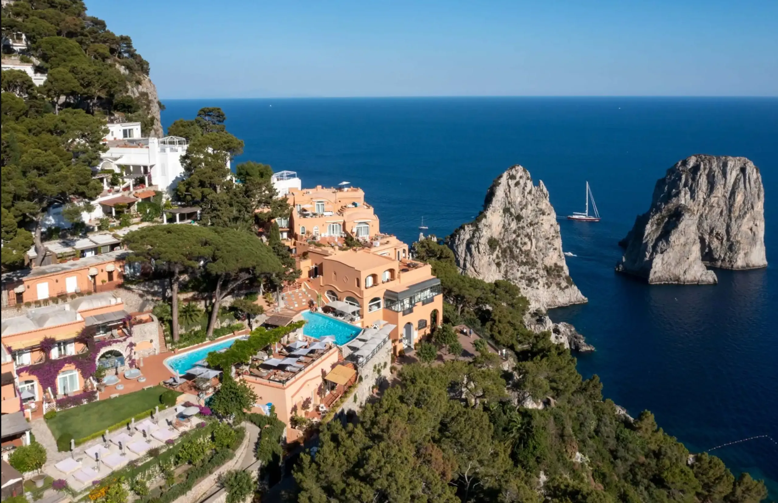 Exclusive Capri Villa with Pool and Sea Views, Capri