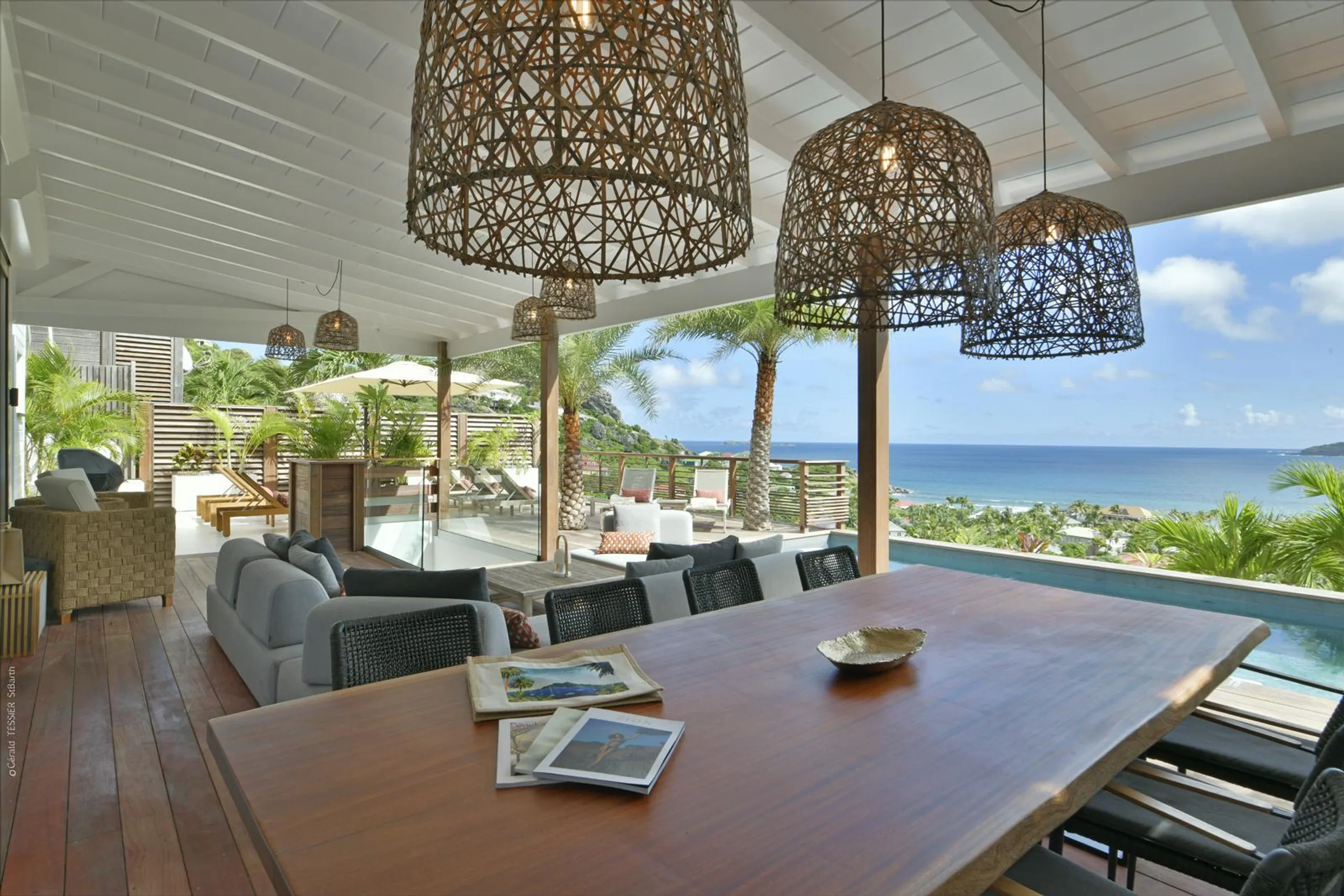 Majestic Anse des Cayes Villa with Private Pool — photograph 3