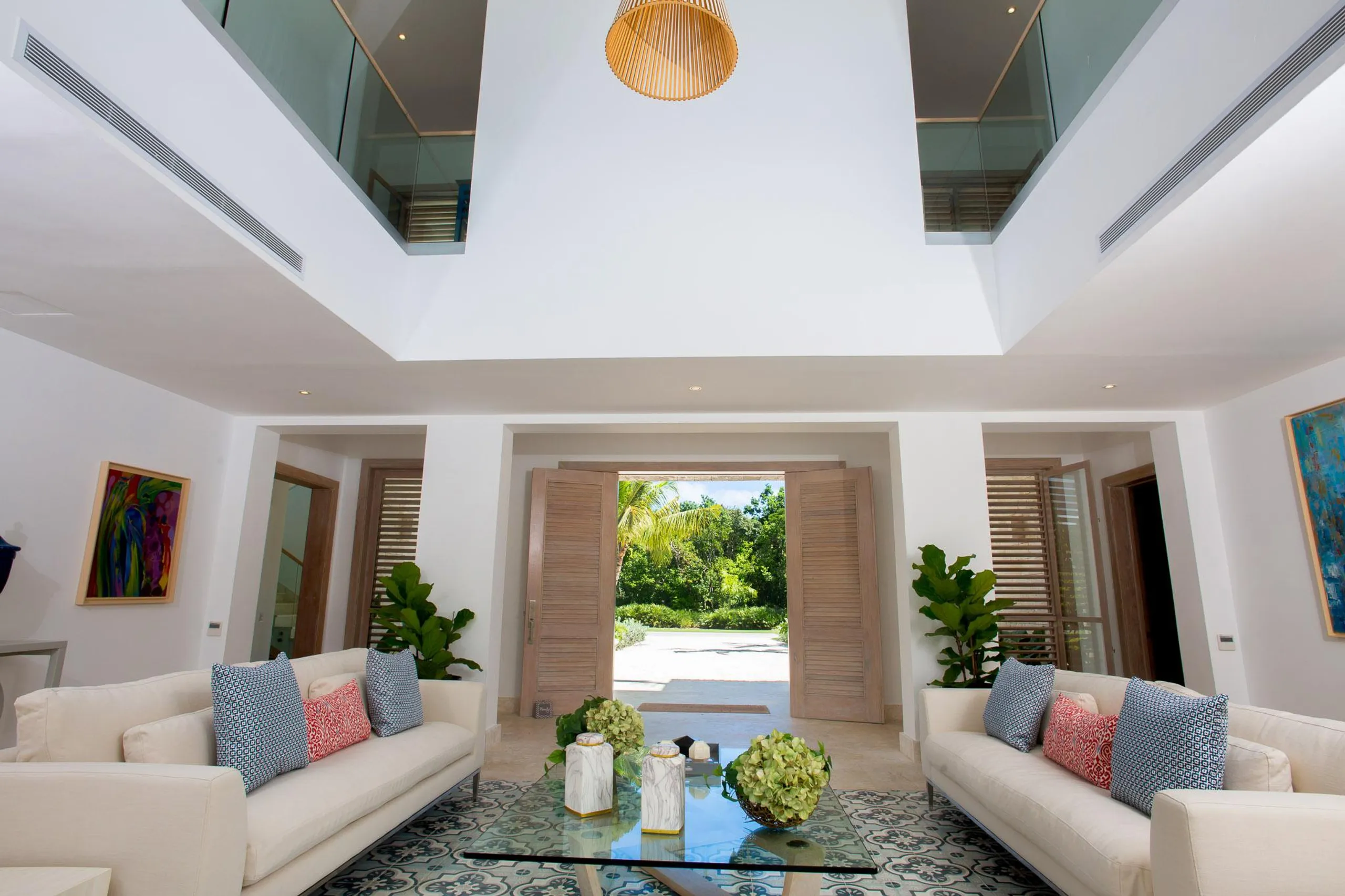 Relaxing Punta Cana Villa with Private Pool, Manicured Lawns, and Resort Perks — photograph 10