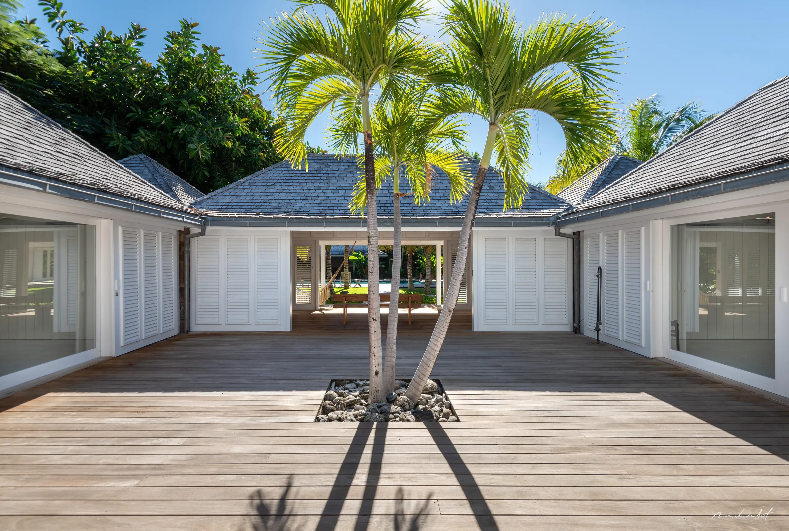 Serene and Beautiful Villa with Private Pool in Paradise — photograph 10