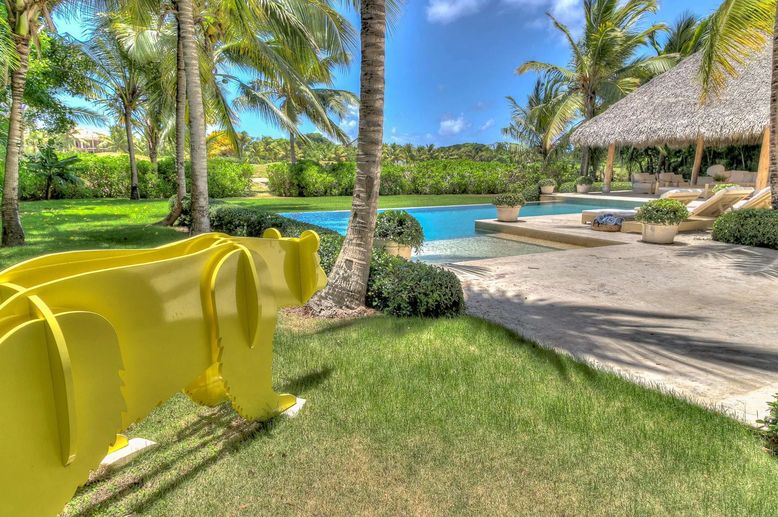 Spacious 4-Bedroom Villa with Private Pool and Art Nouveau Furnishings, Punta Cana