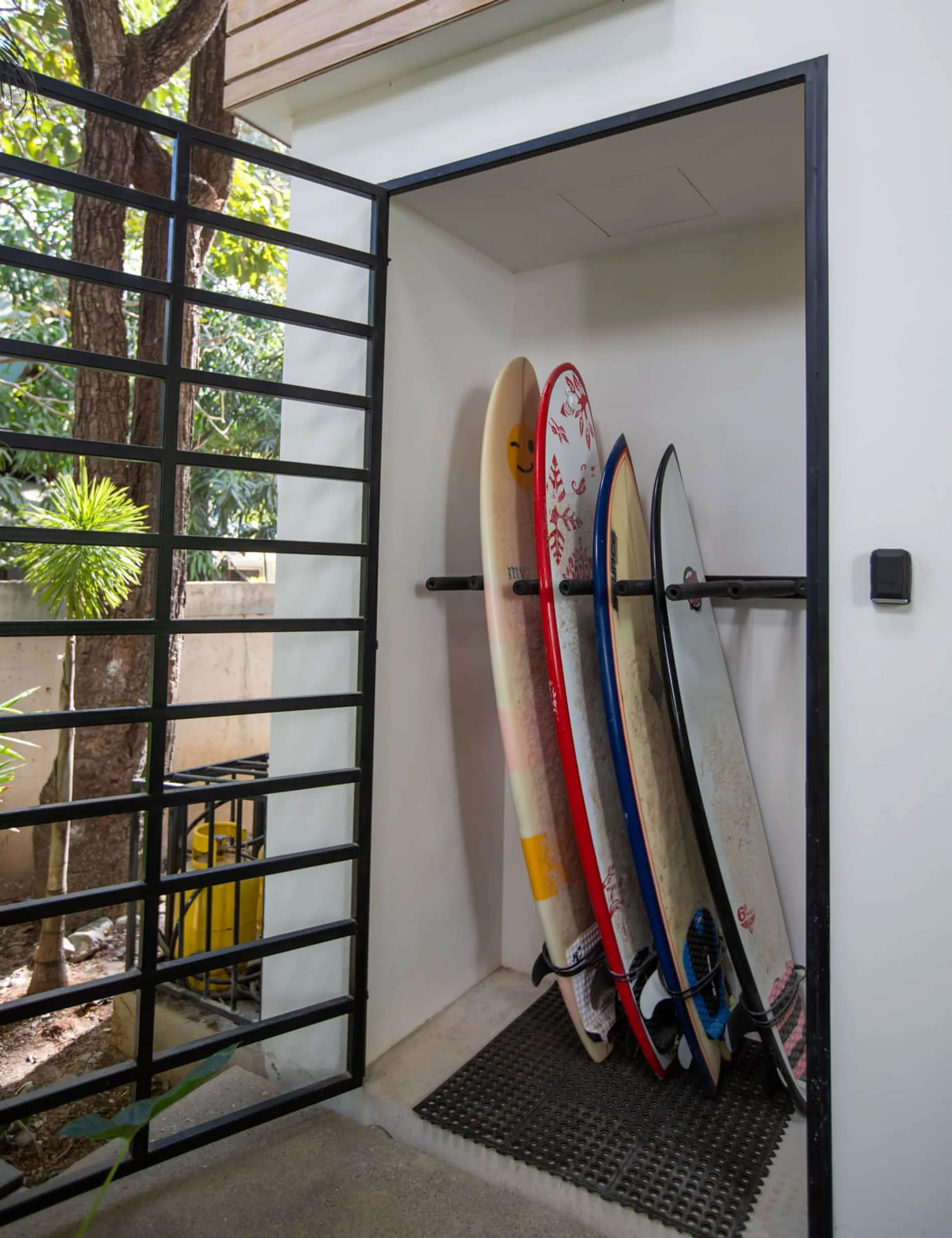 Charming Hermanas Villa with Beach Access — photograph 10