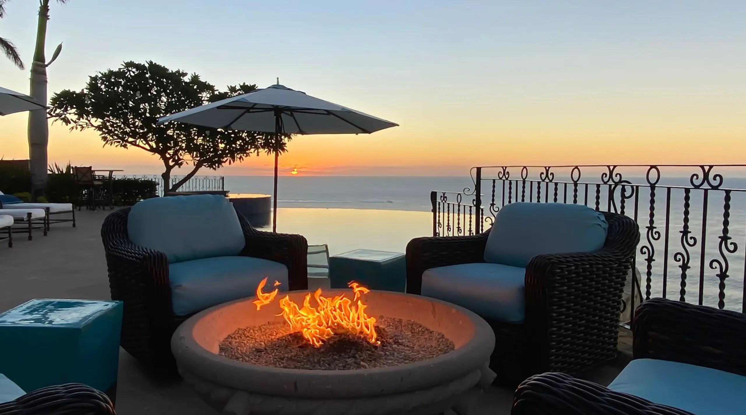 Exquisite 6 Bedroom Los Cabos Villa with Private Infinity Pool, & Palmilla Access — photograph 11