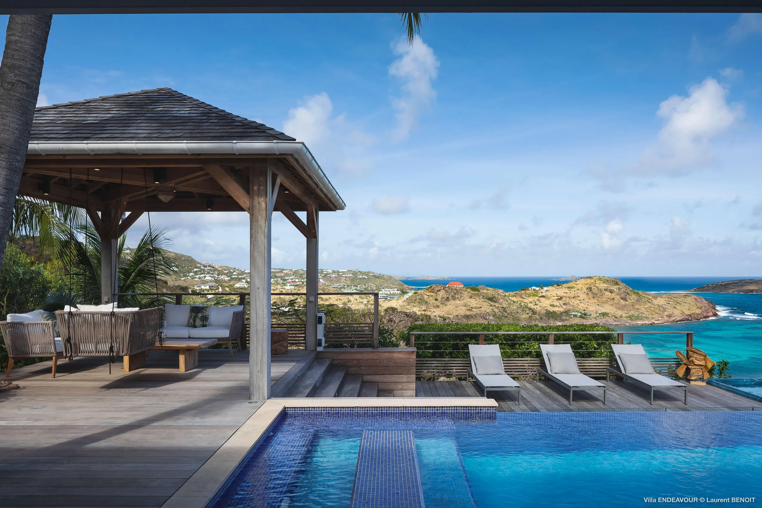 Secluded Exquisite Villa with Private Pool and Mesmerizing Ocean Views — photograph 4
