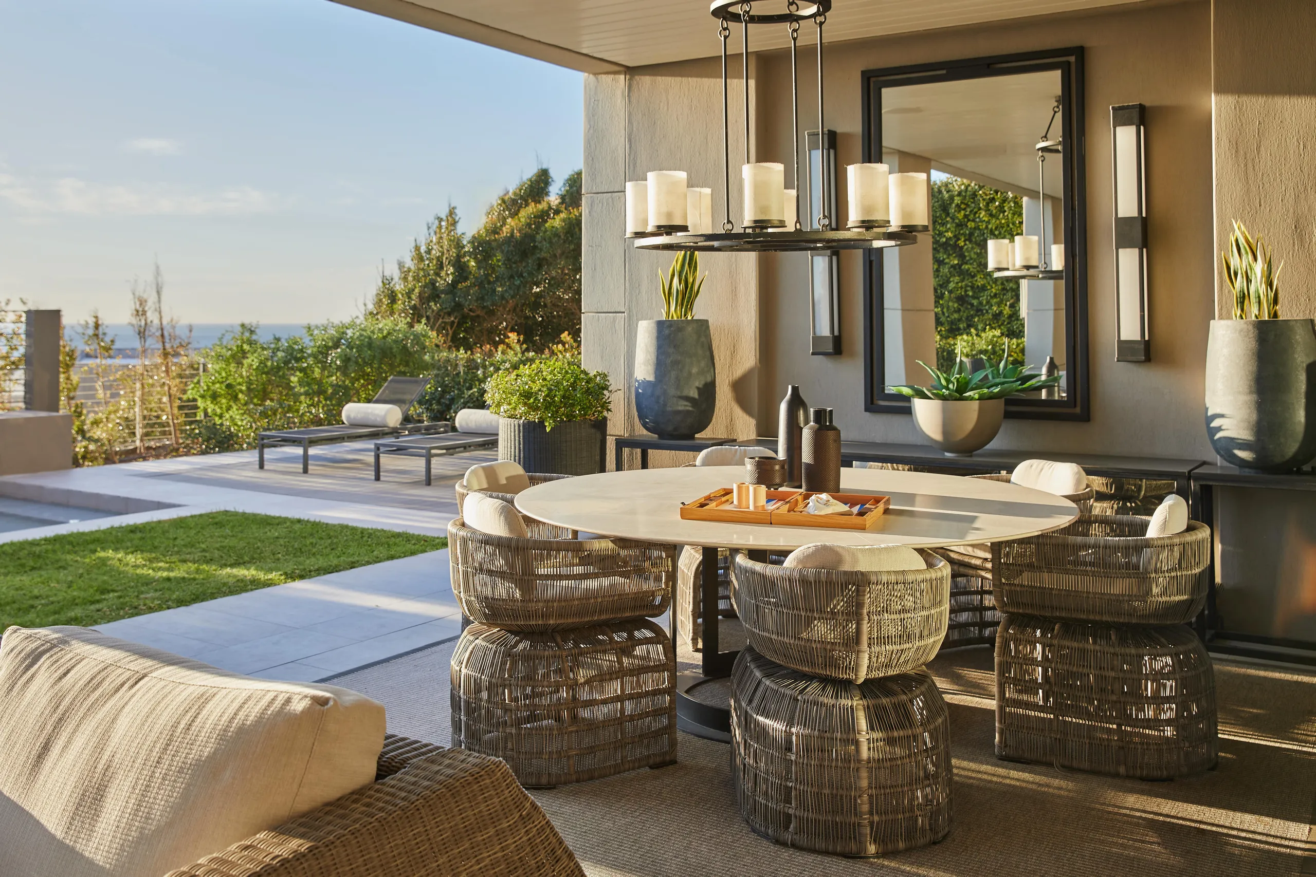 Luxurious Bantry Bay Villa with Private Pool and Atlantic View — photograph 8
