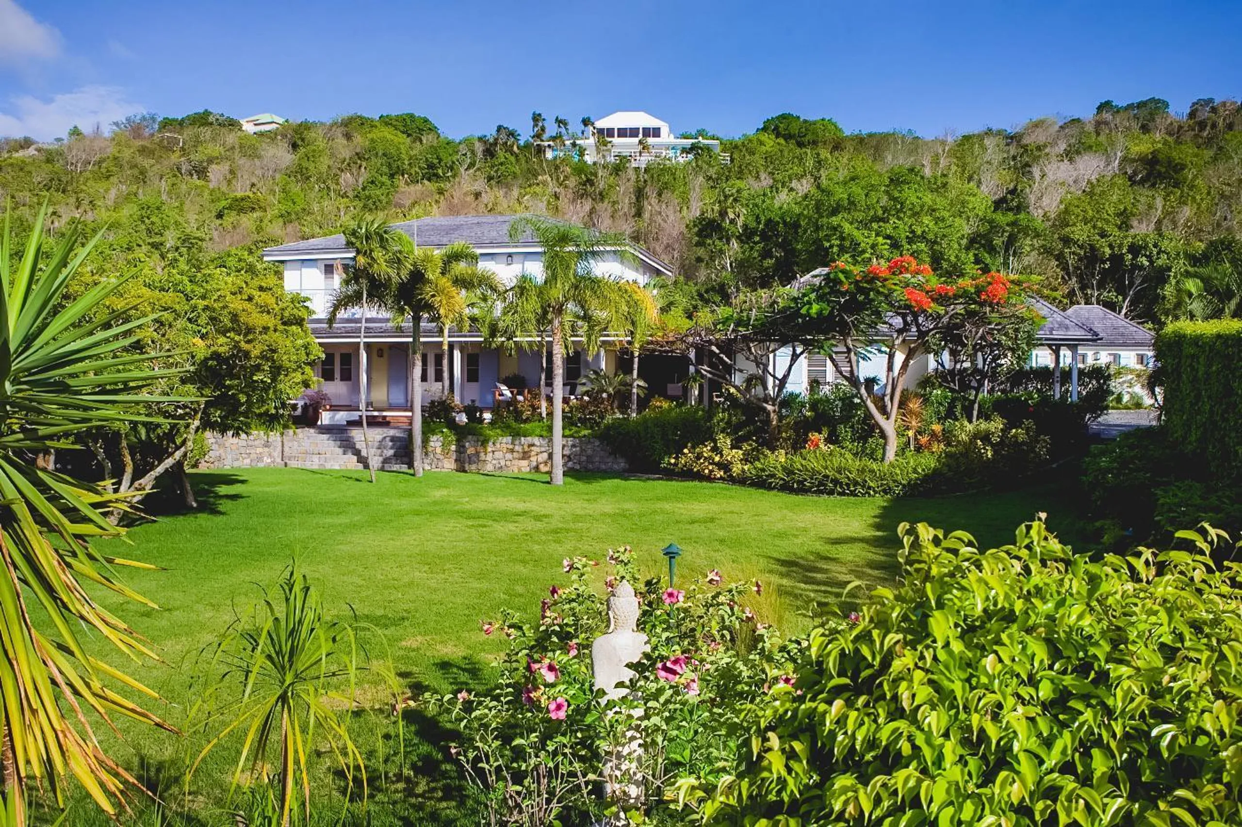 Lavish Villa with Private Pool and Zen Garden — photograph 6