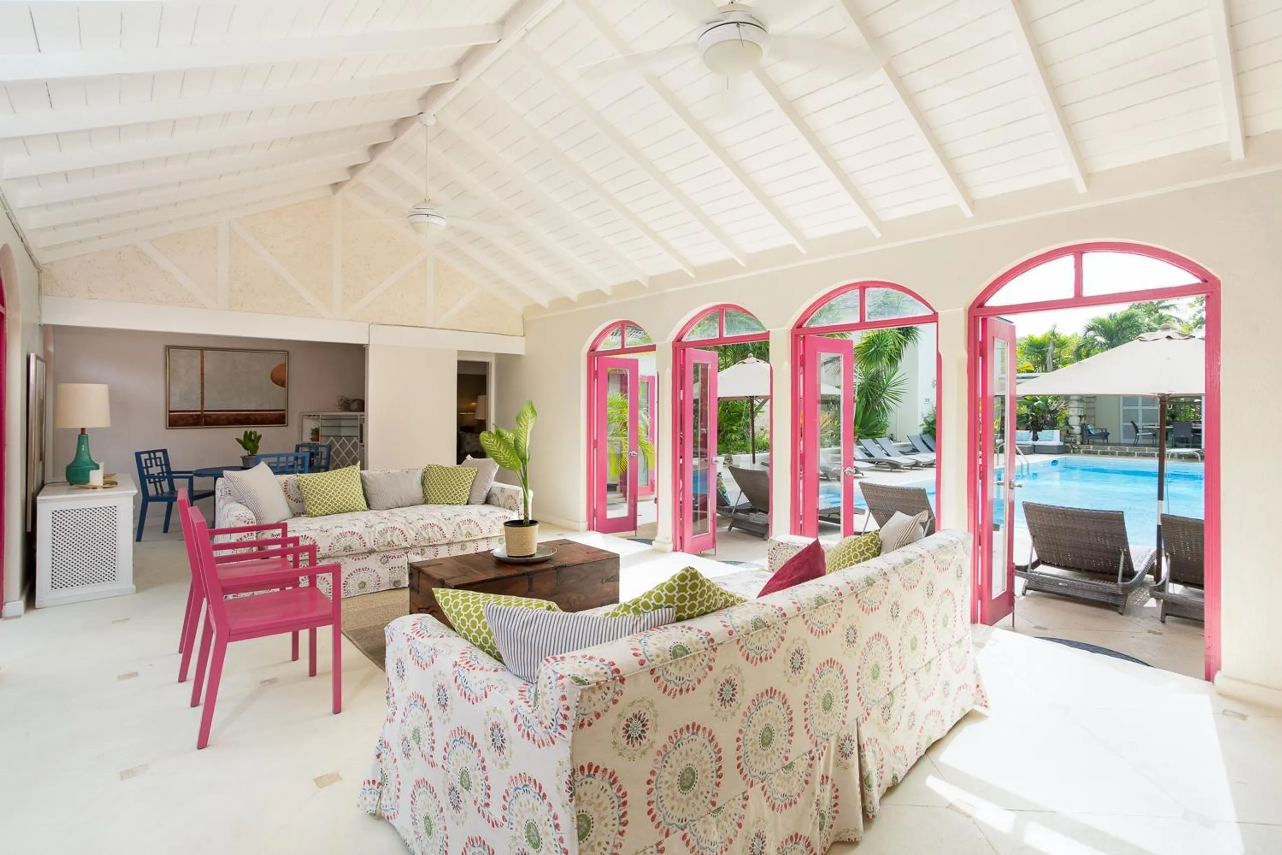 Barbados Deluxe Comfort Villas with Private Pool and Lush Grounds — photograph 6