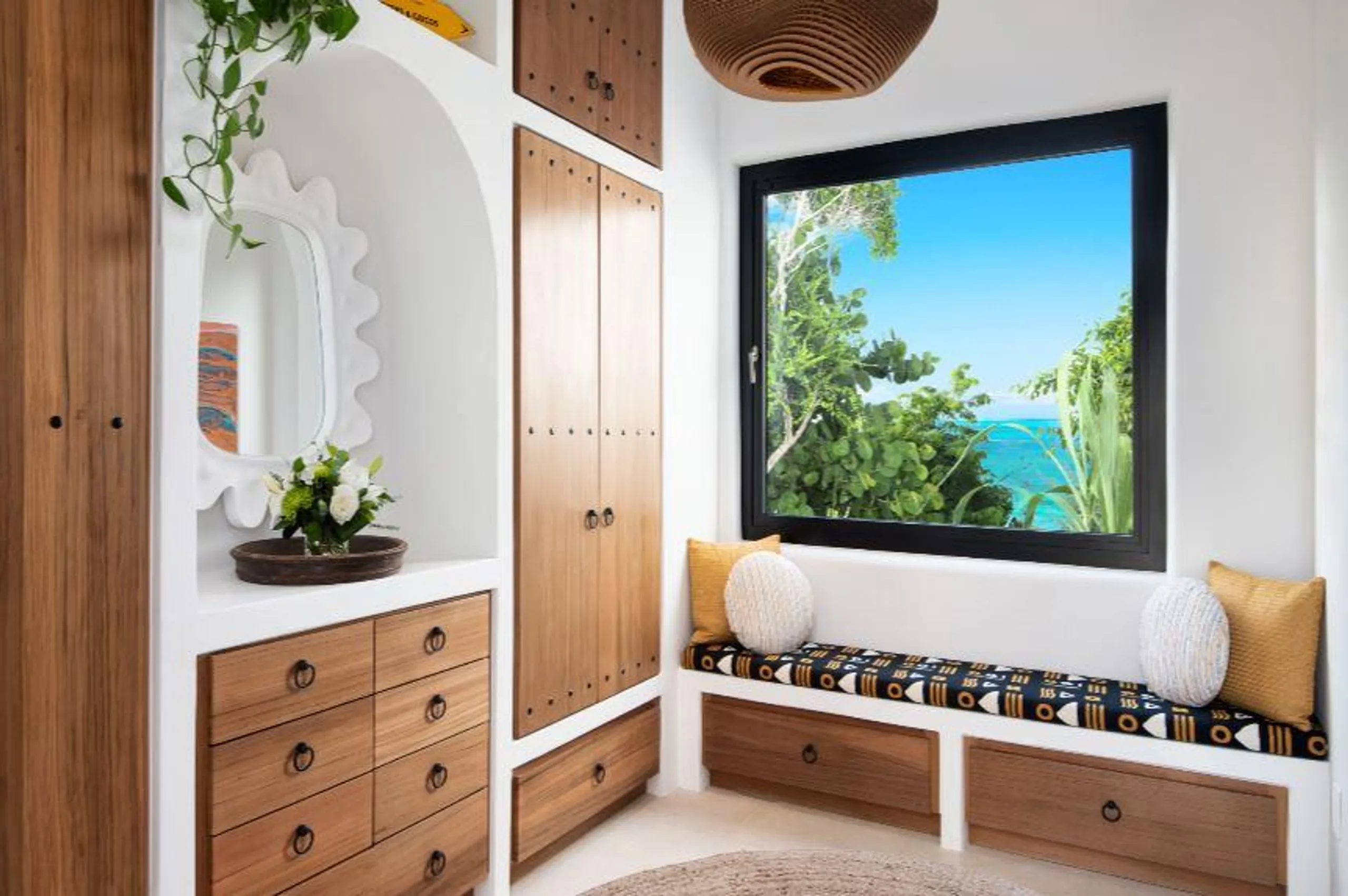 A Blend of Cultures: Mediterranean Magic on Providenciales — photograph 11