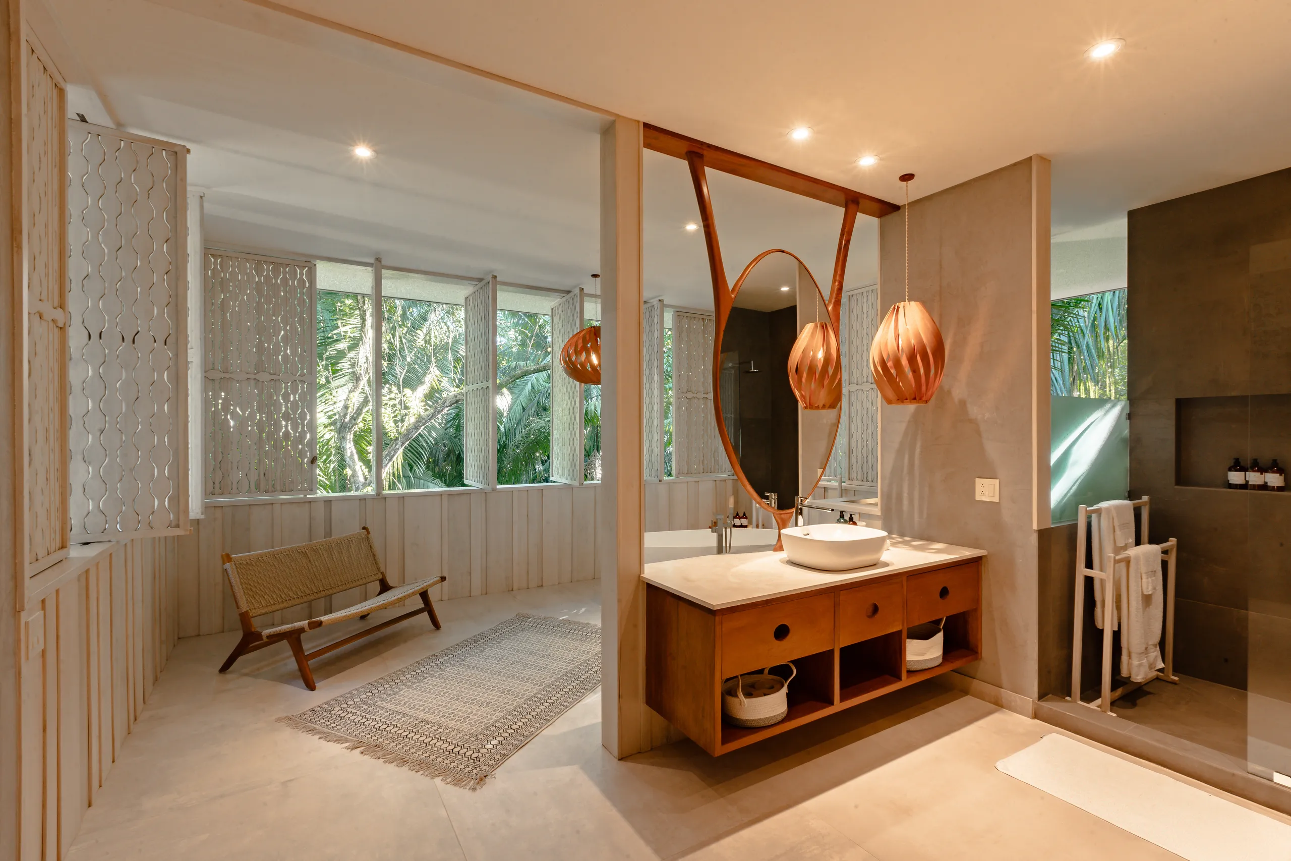 Impeccably Designed Villa with Private Pool, Expansive Spaces & Stunning Jungle Views — photograph 12