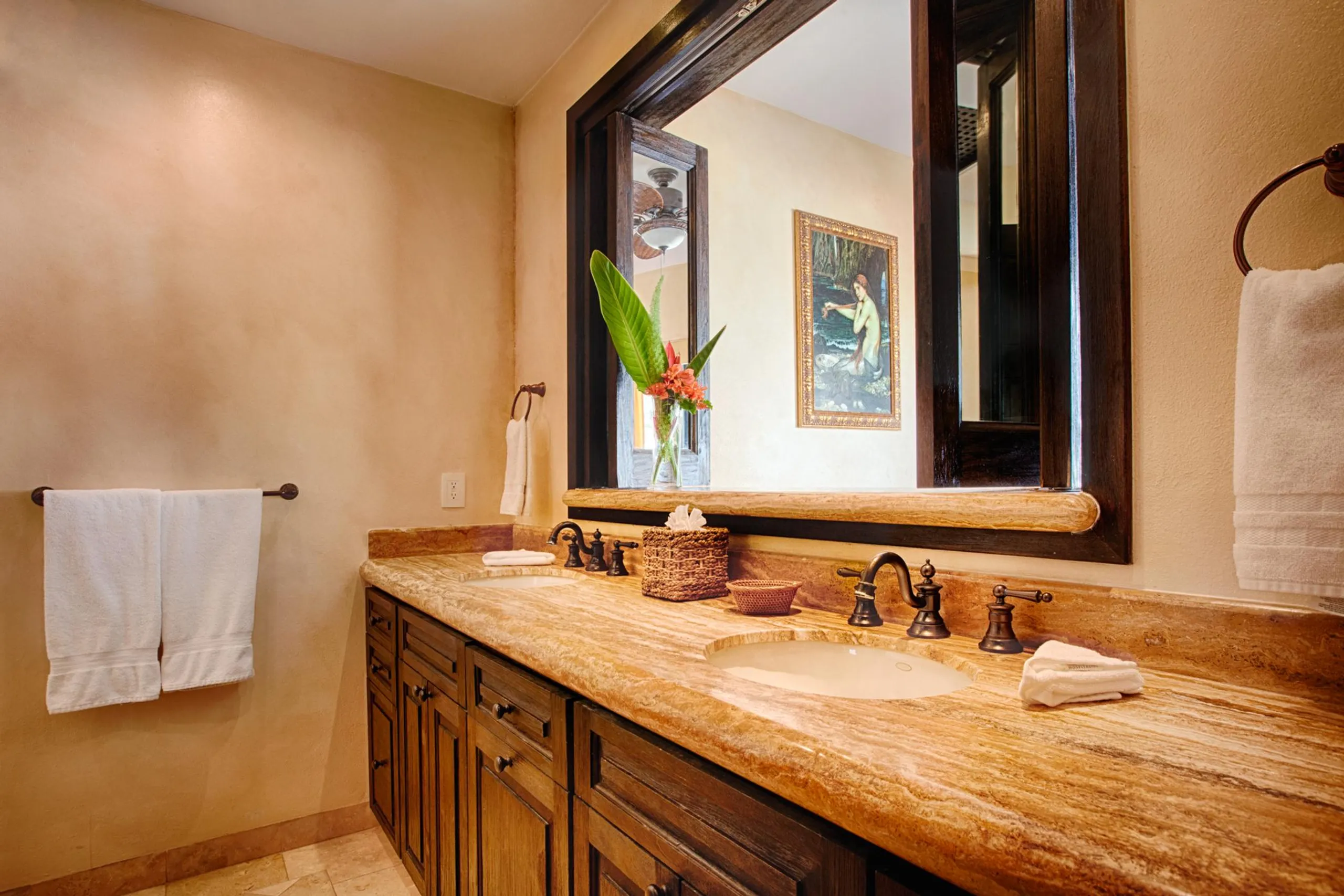 Pedregal New Construction Luxury Estate with Infinity Pool, Hot Tub and Sweeping Views — photograph 9
