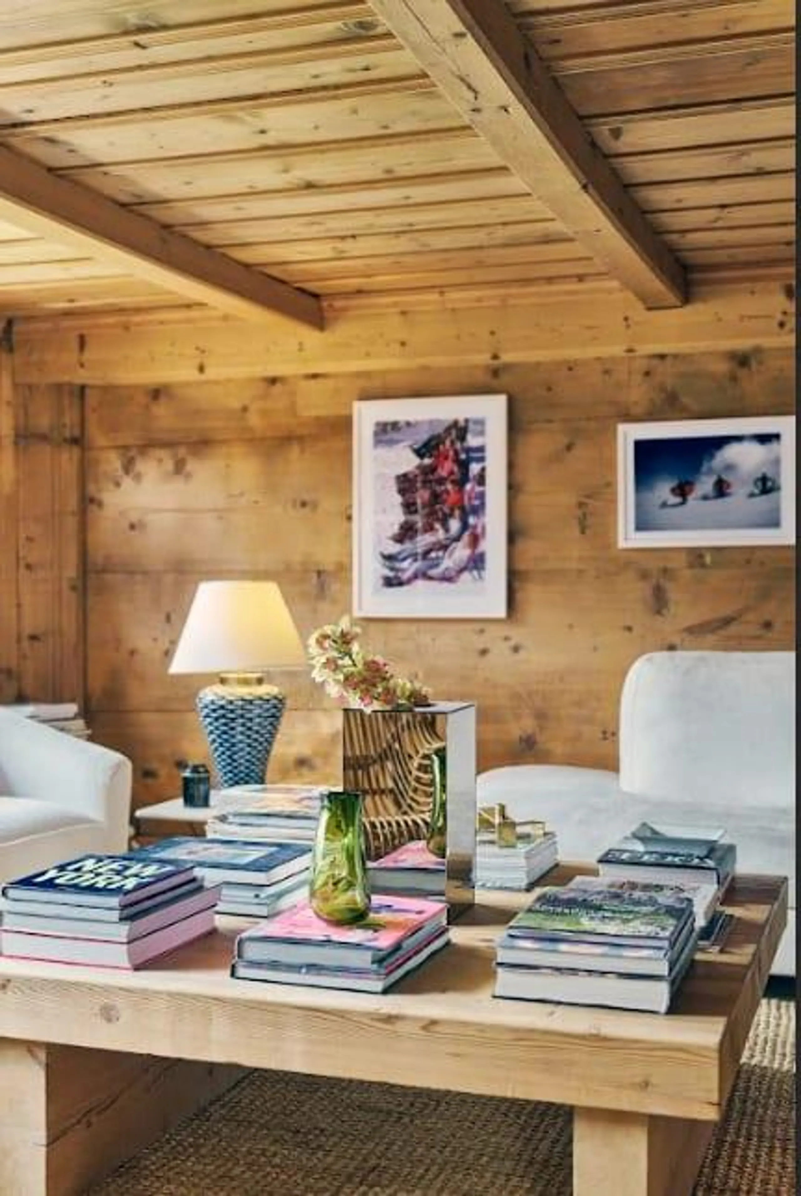 Resplendent Rougemont Chalet with Sauna and Fireplace — photograph 11