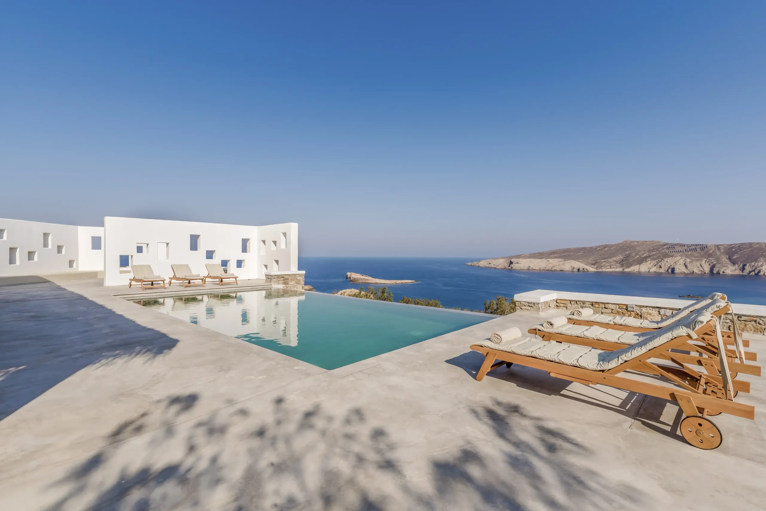 Spectacular Hillside Villa with Private Pool and Sea Views from — photograph 7
