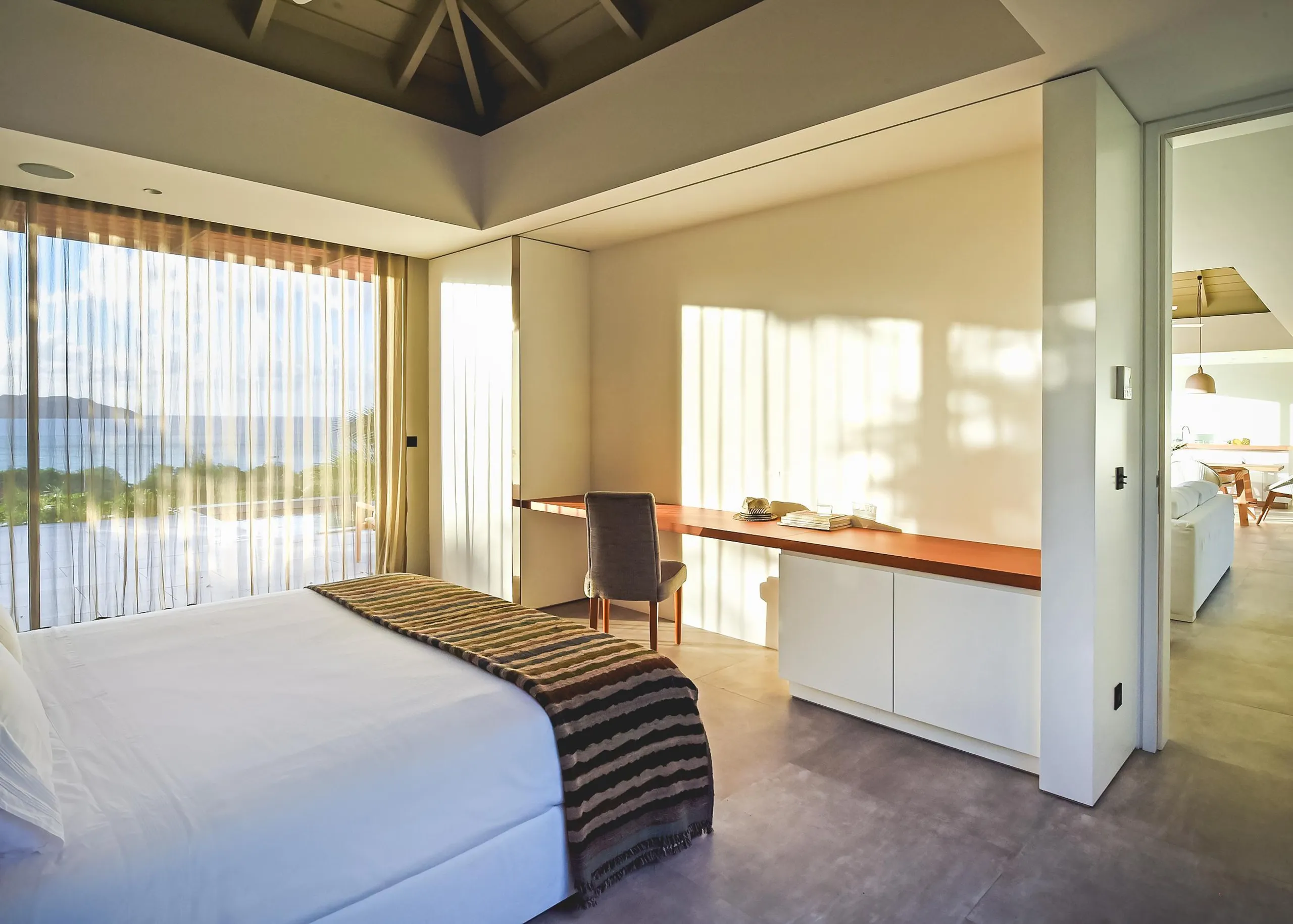 Elegant Paradise Villa with Private Pool and Lovely Views — photograph 7