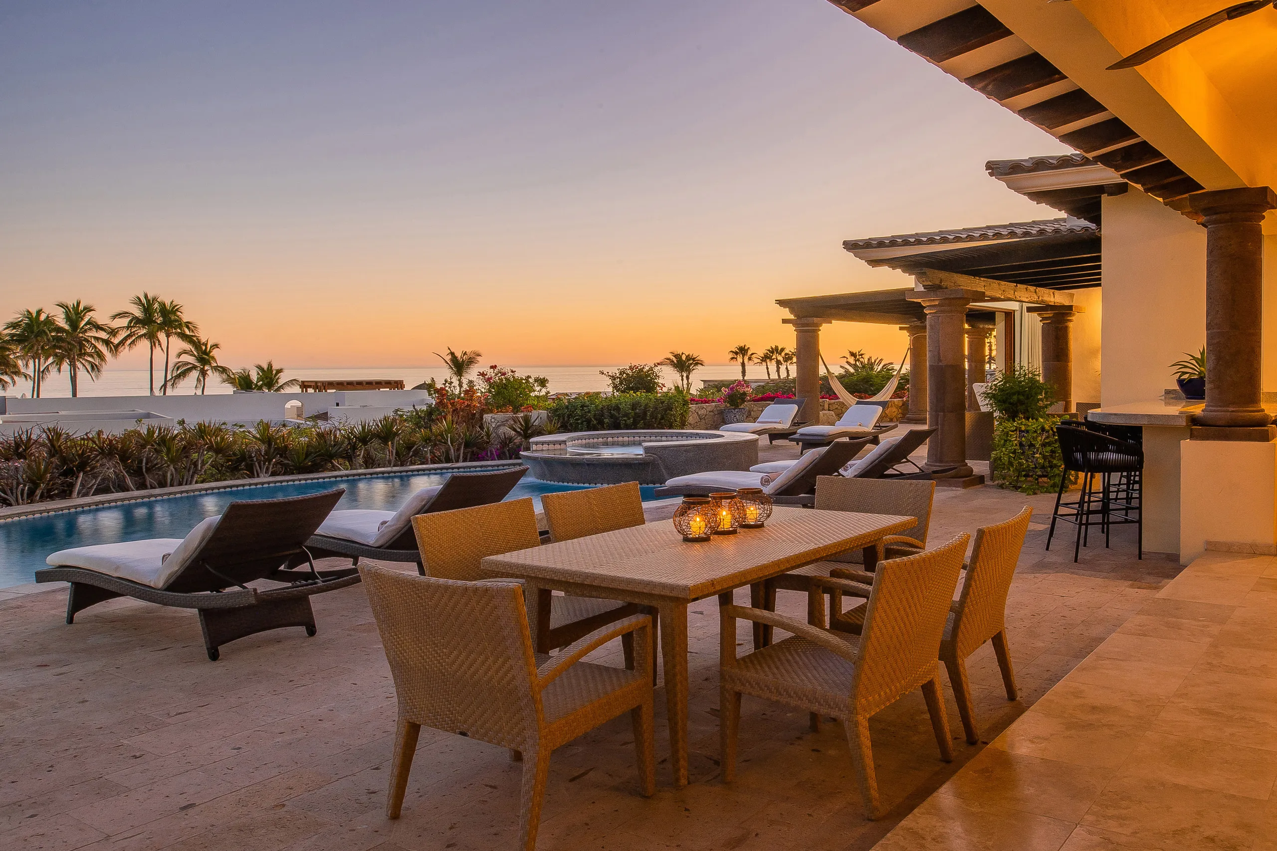 Hacienda Style Luxury with Private Pool and Sea of Cortez Views — photograph 4
