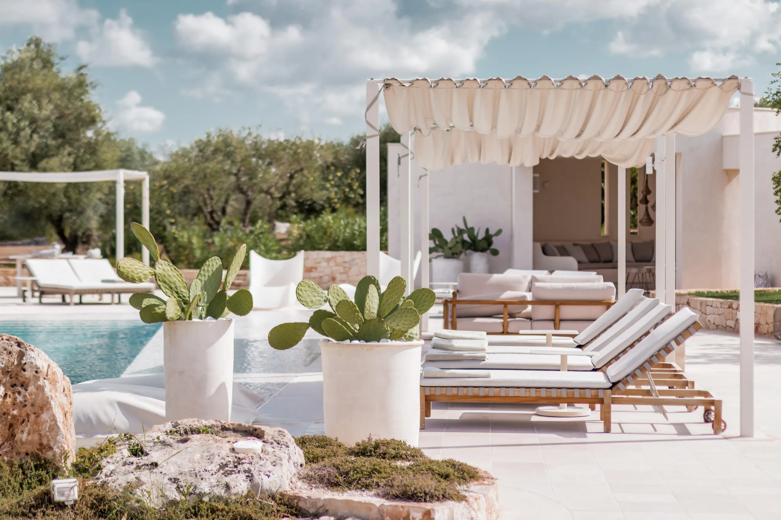 Prestige Sun-Kissed Retreat Oasis — photograph 7