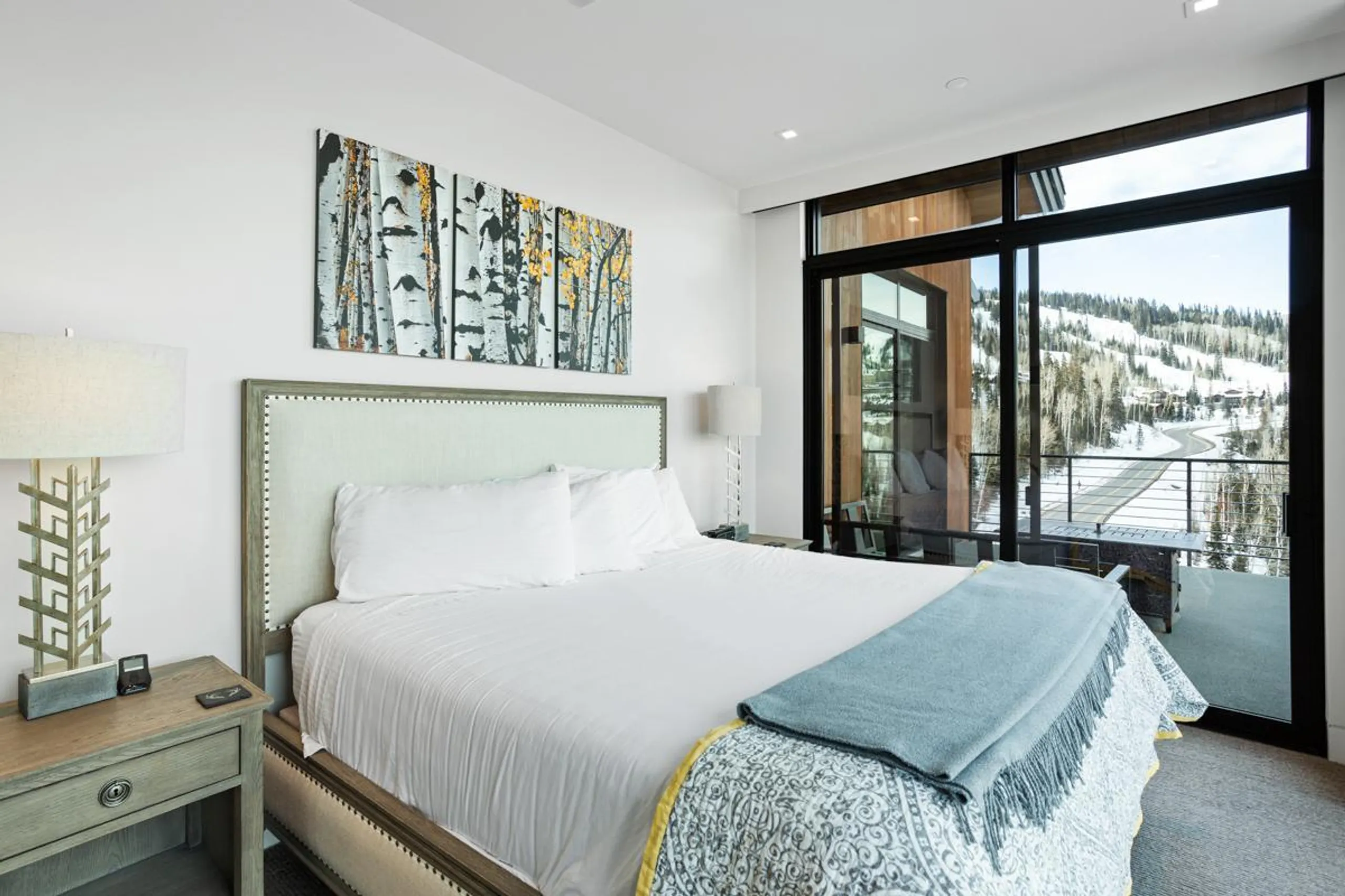 Park City Penthouse Retreat with Incredible Mountain Views — photograph 11