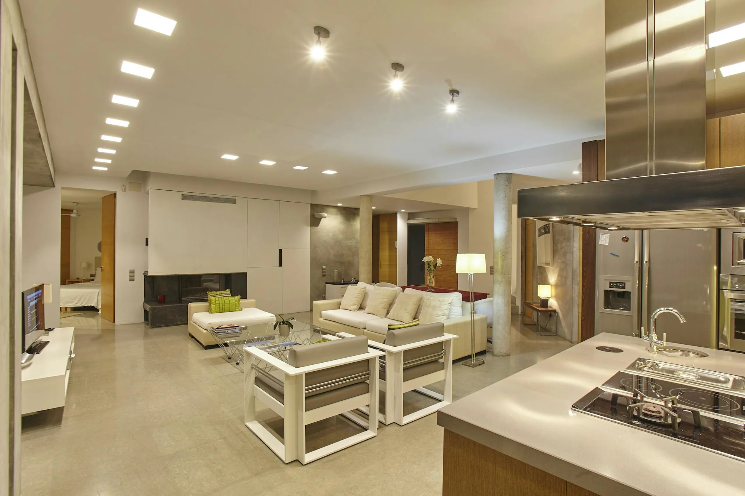 Glamorous Ibiza Seaview Estate with Private Pool and Sun Deck — photograph 8