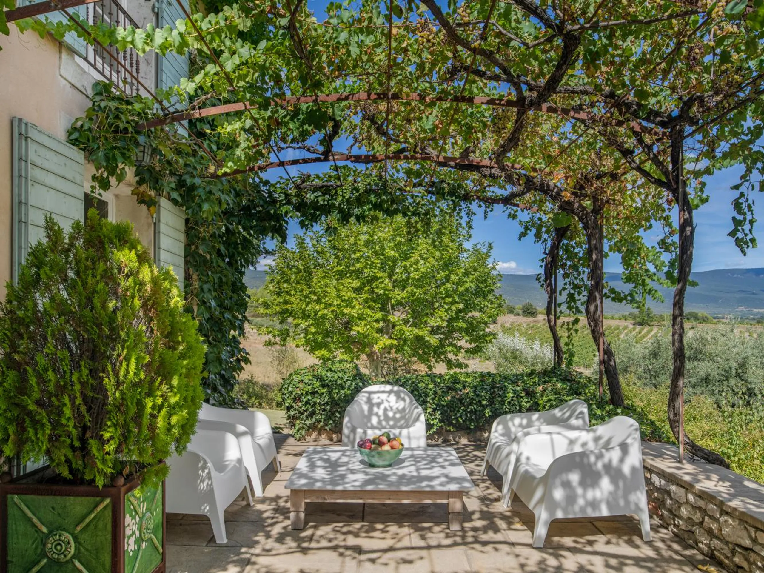 Rustic 6Bedroom Villa with Private Villa with Pool and Gardens — photograph 11