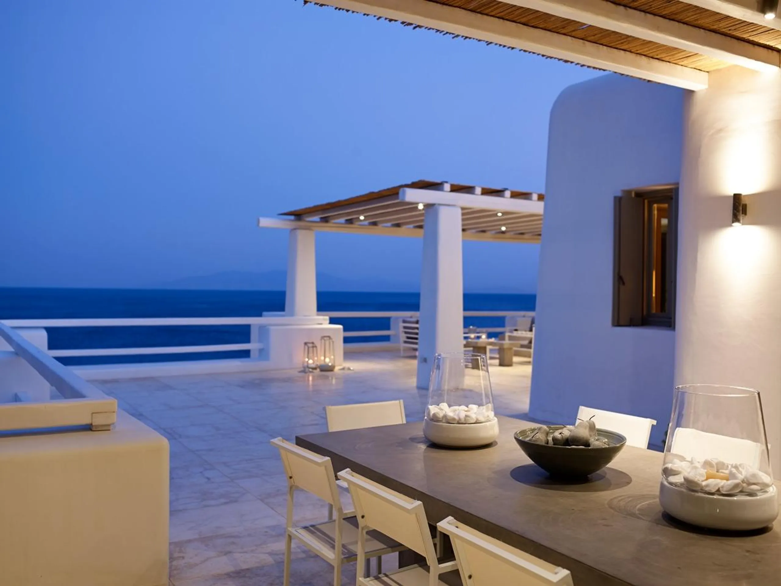 Magnificent Luxury Villa in Mykonos with Private Pool and Jacuzzi — photograph 7