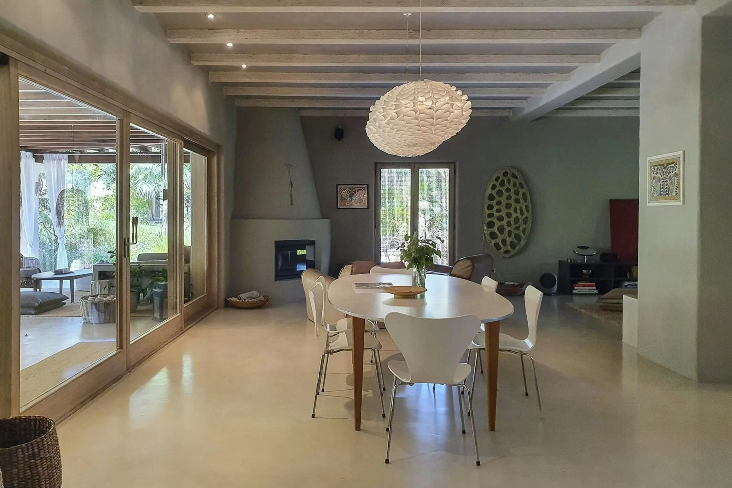 Tranquil Santa Gertudis Estate with Private Pool and Gazebo — photograph 10