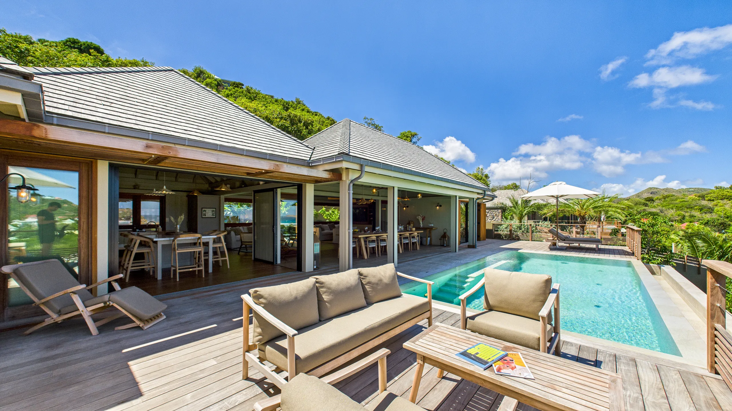 Tranquil St. Jean Villa with Private Pool, Bay Views and Easy Beach Access — photograph 6